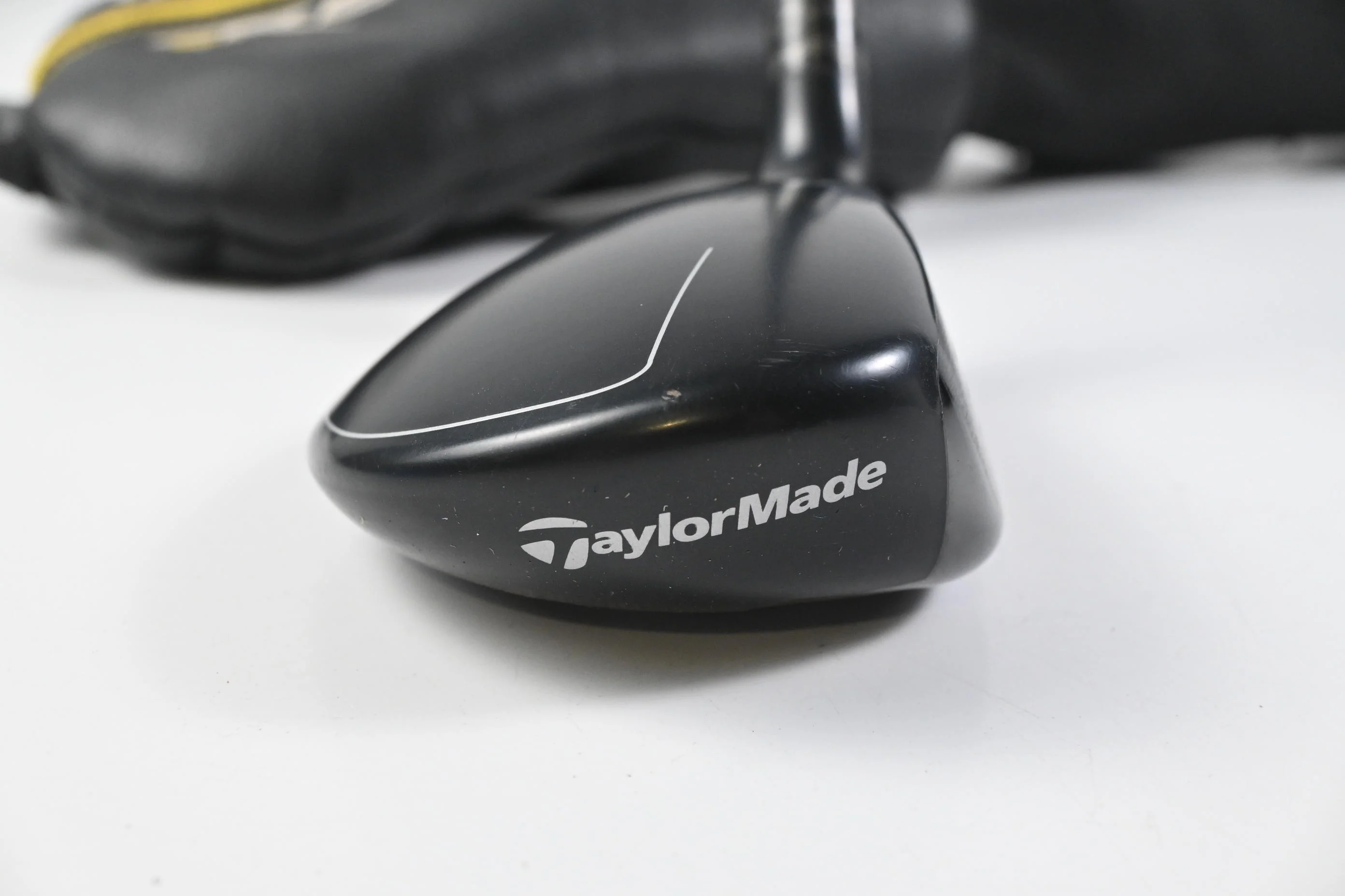 Taylormade RBZ Black #3 Hybrid / 19 Degree / Regular Flex Rocketfuel 65 Shaft - Image 3