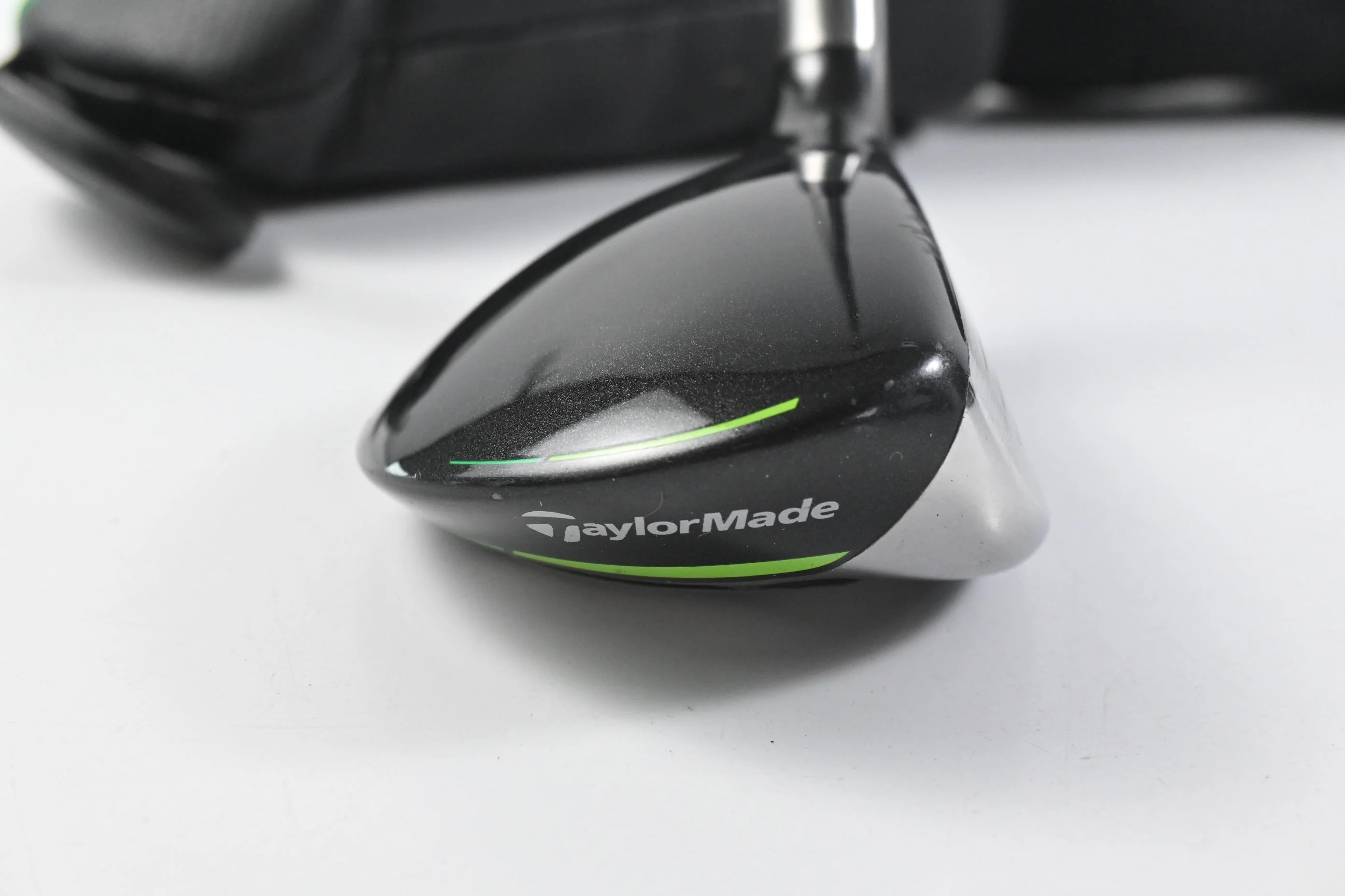 Taylormade RBZ Speedlite #4 Hybrid / 22 Degree / Regular Flex RBZ 65 Shaft - Image 3