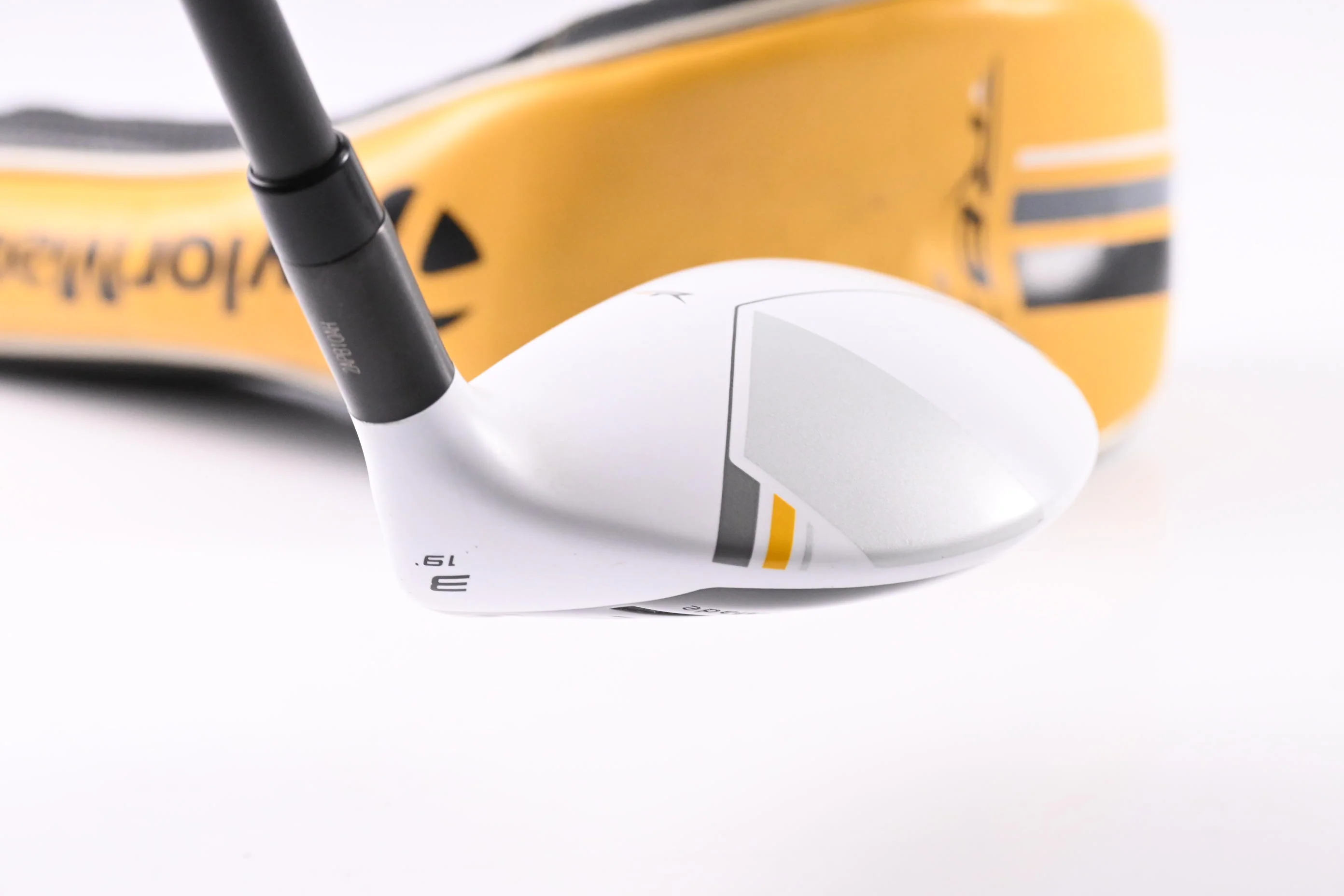Taylormade RBZ Stage 2 #3 Hybrid / 19 Degree / Stiff Flex Rocketfuel 65 Shaft - Image 5