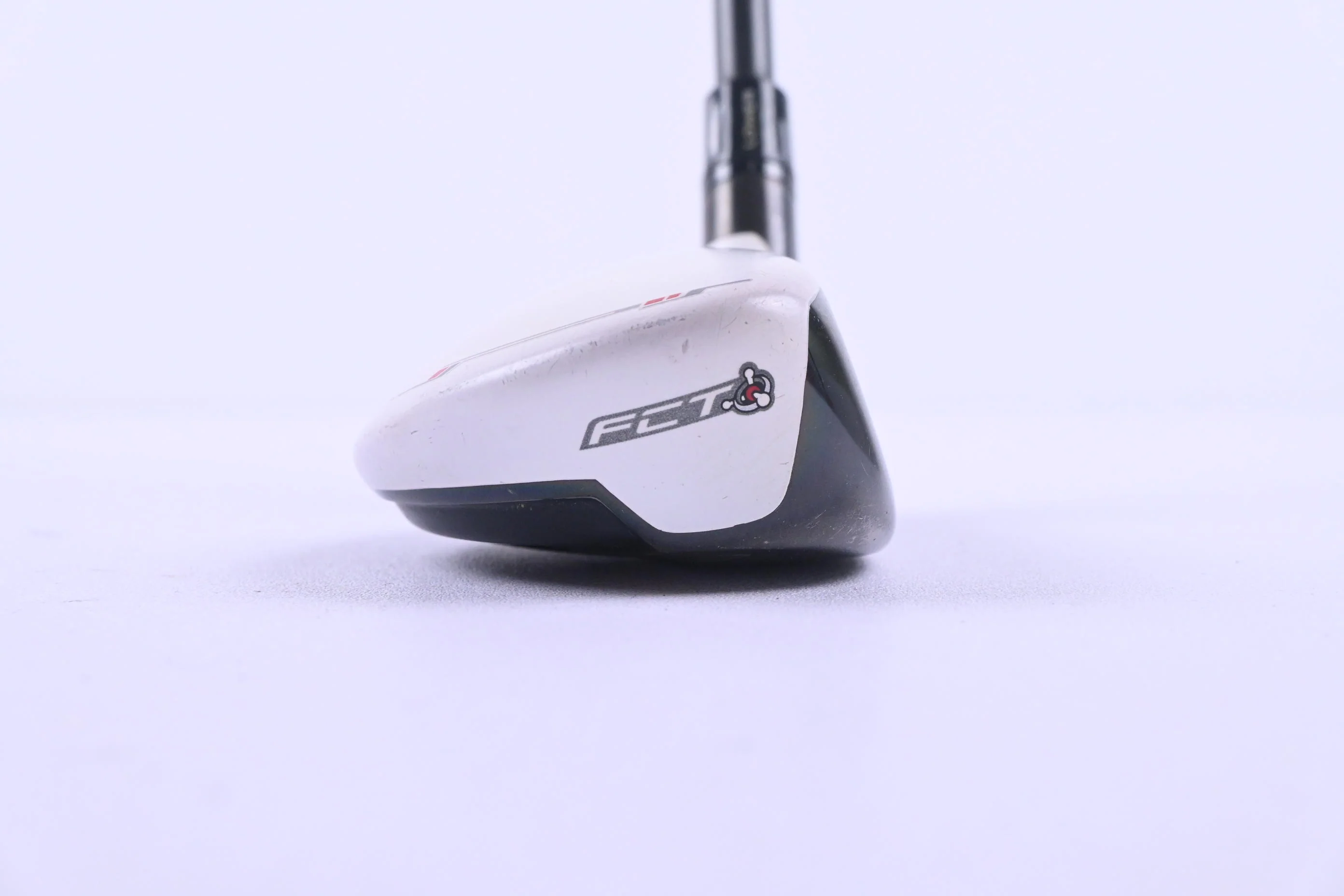 Taylormade Rescue 11 #3 Hybrid / 18 Degree / Regular Flex Aldila RIP 65 - Image 3