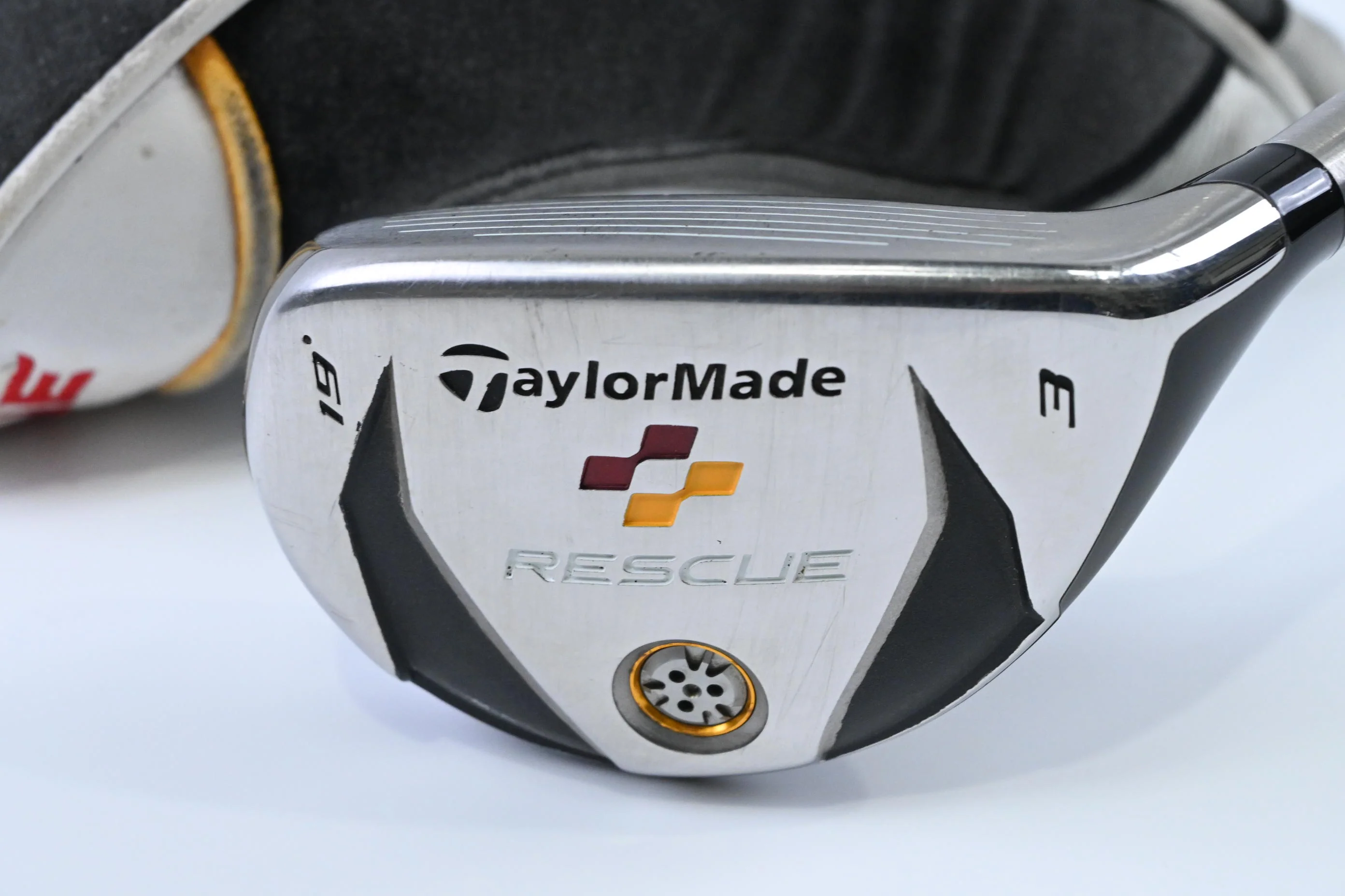 Taylormade Rescue 2009 #3 Hybrid / 19 Degree / Stiff Flex Aldila Reax 65 Shaft - Image 2