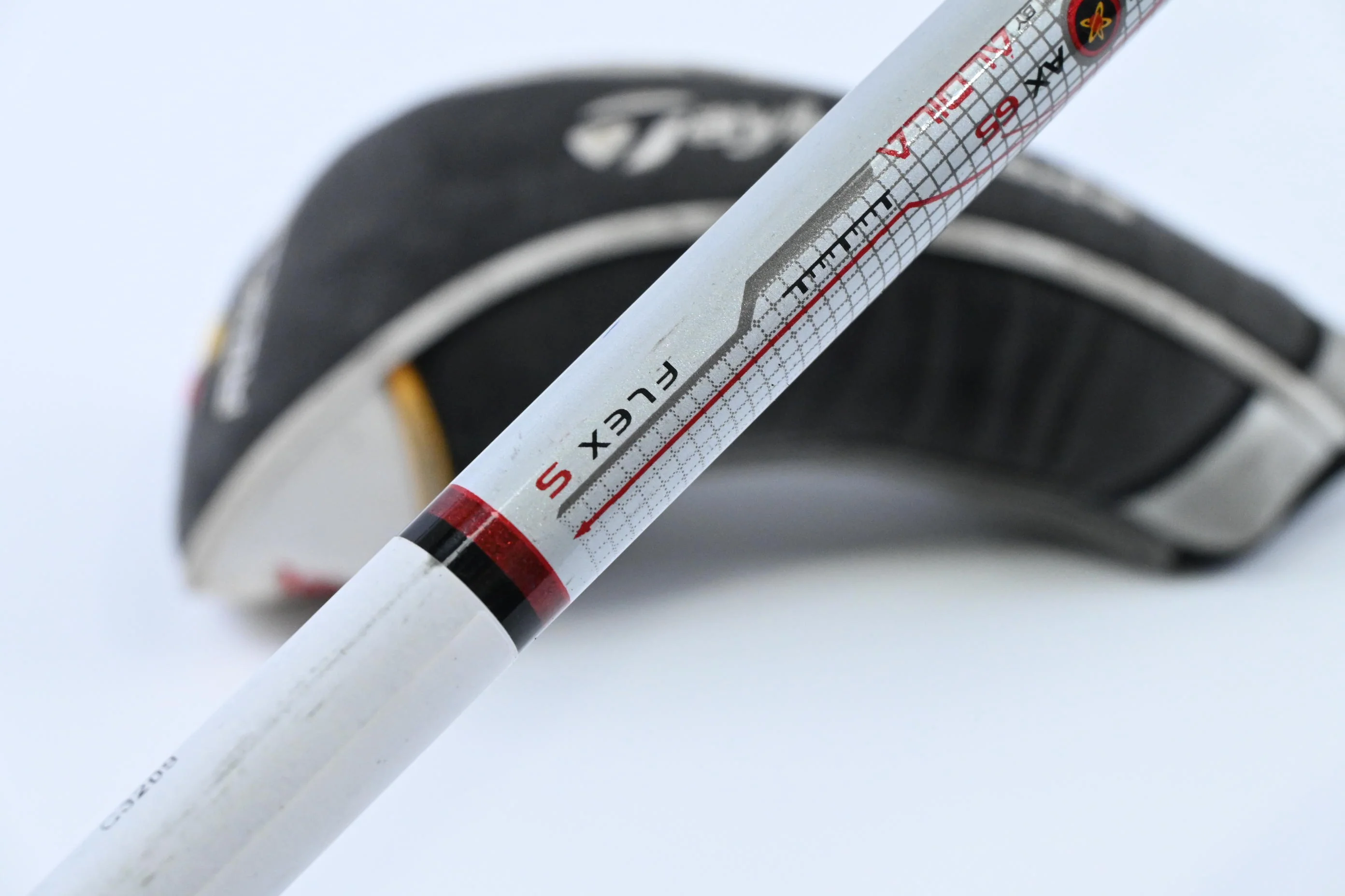 Taylormade Rescue 2009 #3 Hybrid / 19 Degree / Stiff Flex Aldila Reax 65 Shaft - Image 6
