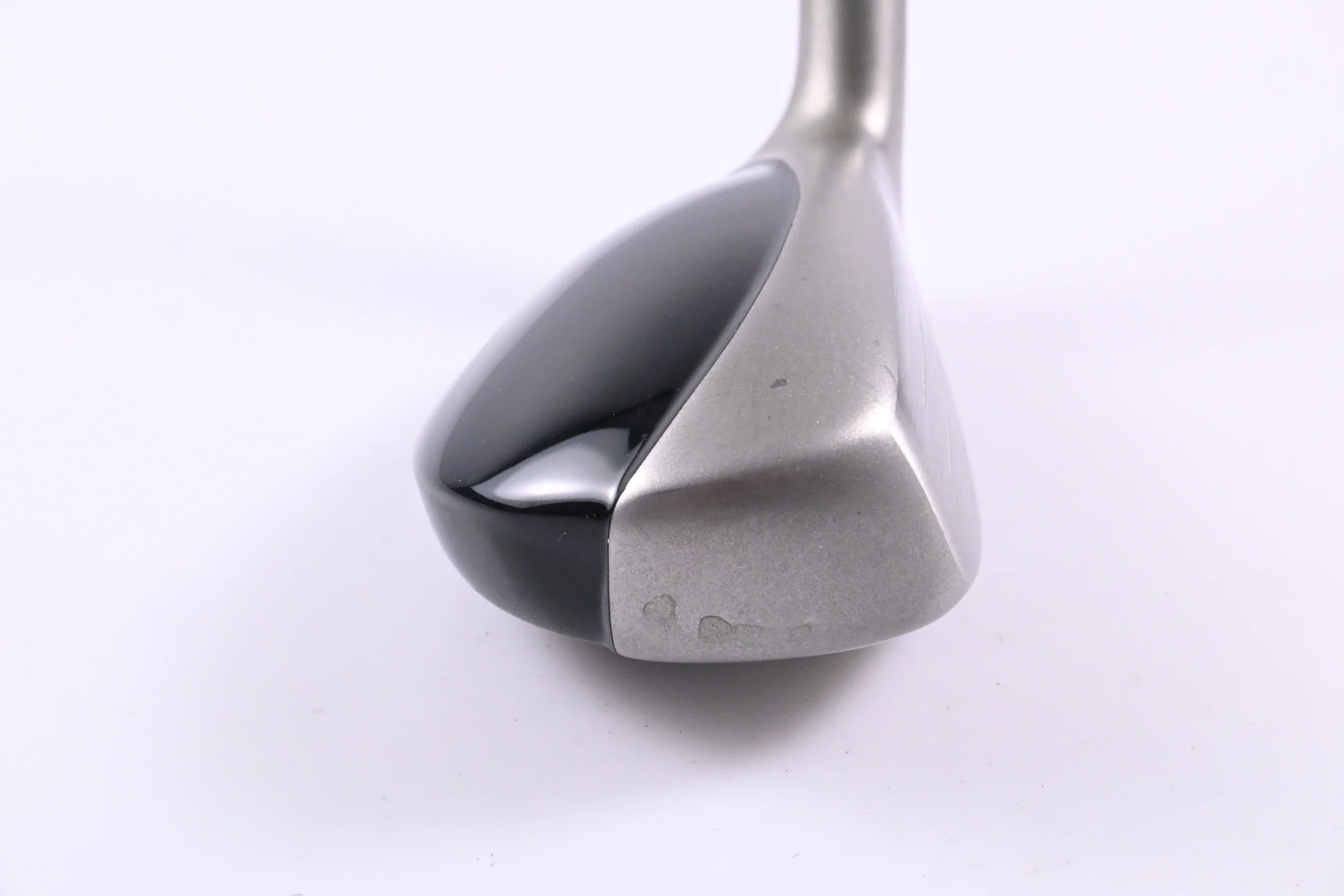 Taylormade Rescue Mid #3 Hybrid / 19 Degree / Stiff Flex Ultralite Shaft - Image 3