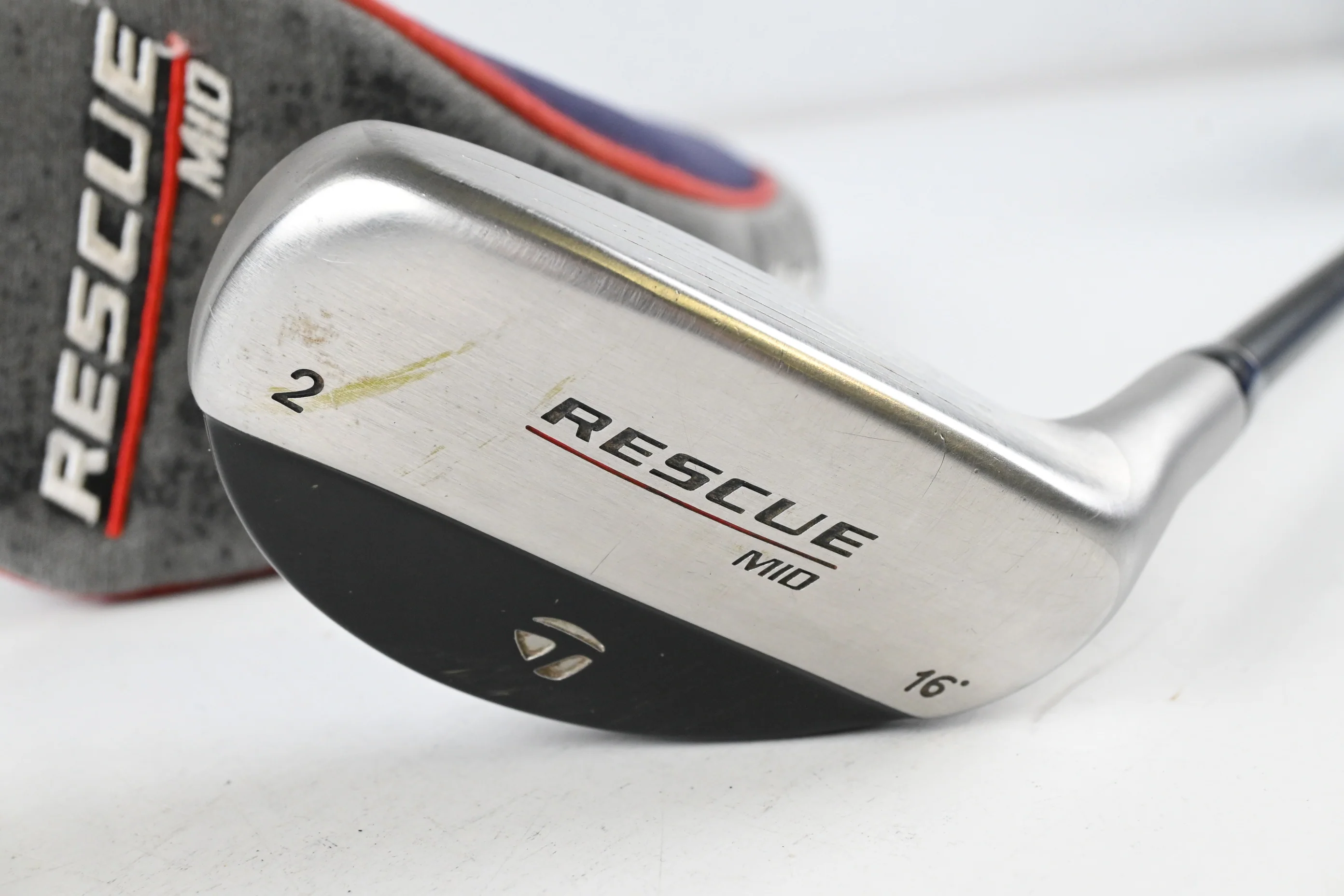 Taylormade Rescue Mid #2 Hybrid / 16 Degree / Regular Flex Taylormade UG65