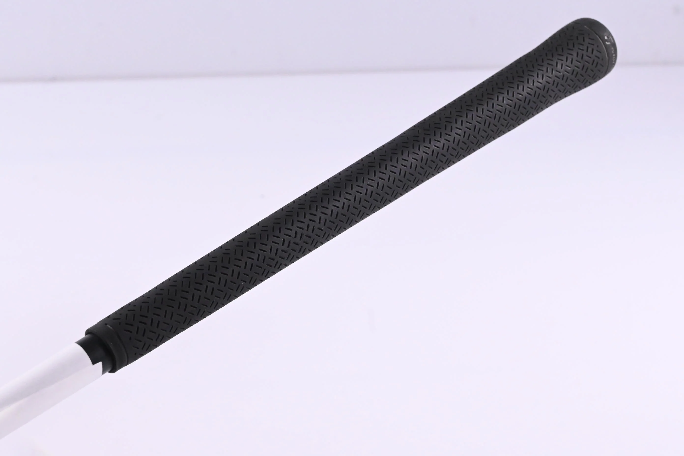 Taylormade Rescue Mid #4 Hybrid / 22 Degree / Regular Flex Ultralite UG65 Shaft - Image 9