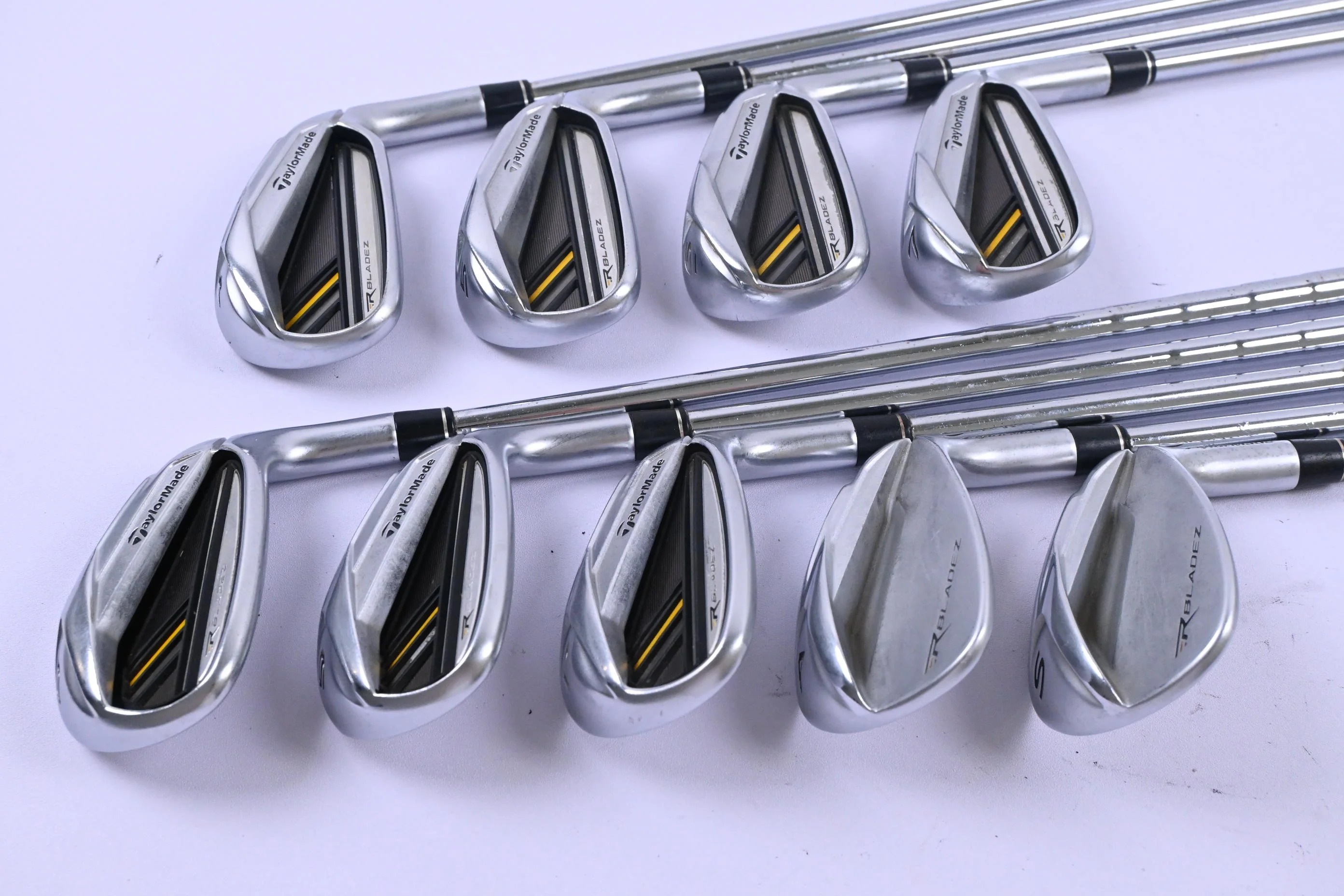 Taylormade Rocketbladez Irons / 4-PW+GW+SW / Stiff Flex Rocketfuel 85 Shafts - Image 2