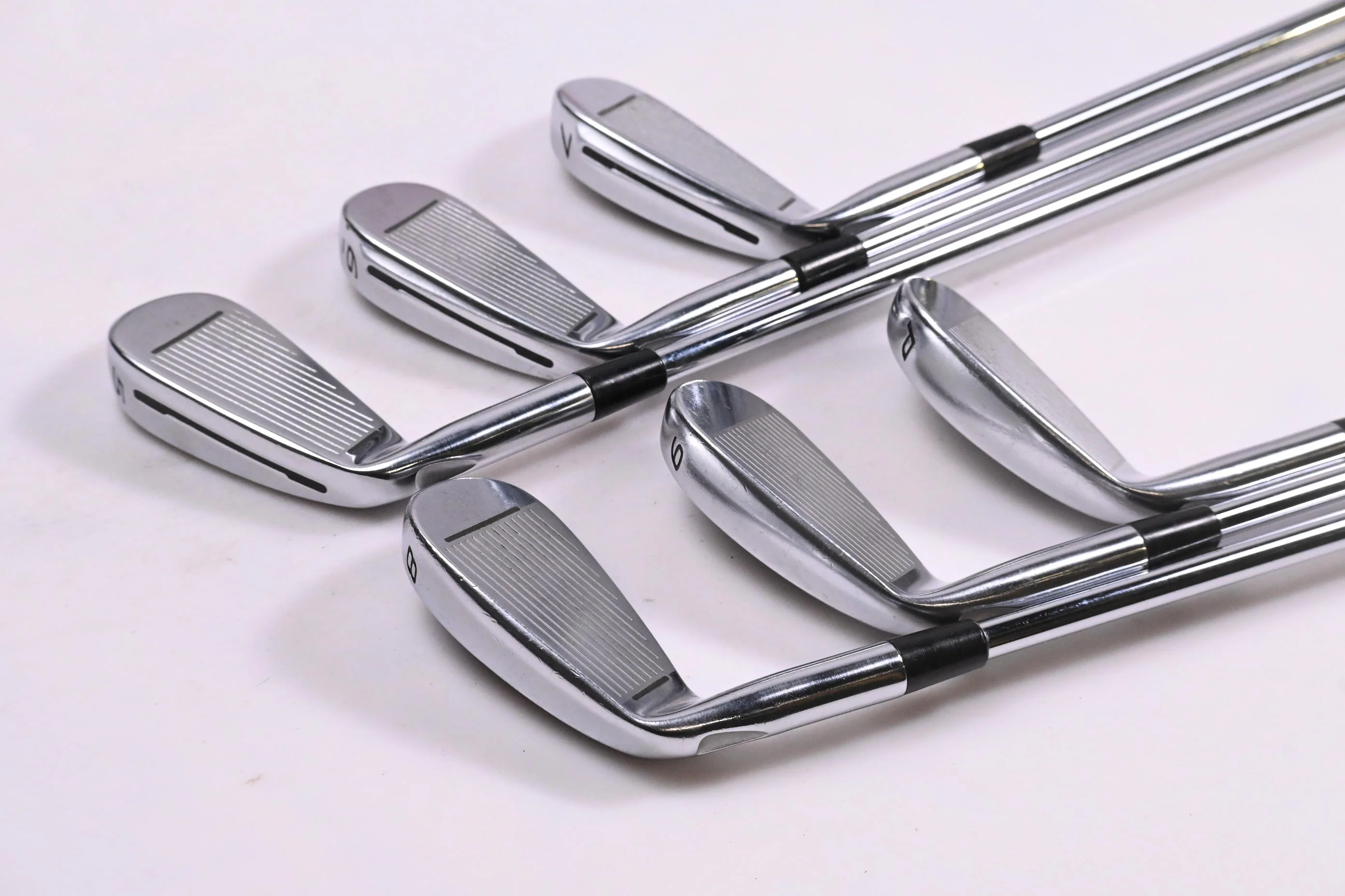 Taylormade RSi2 Irons / 5-PW / Regular Flex Reax 90 Shafts - Image 4