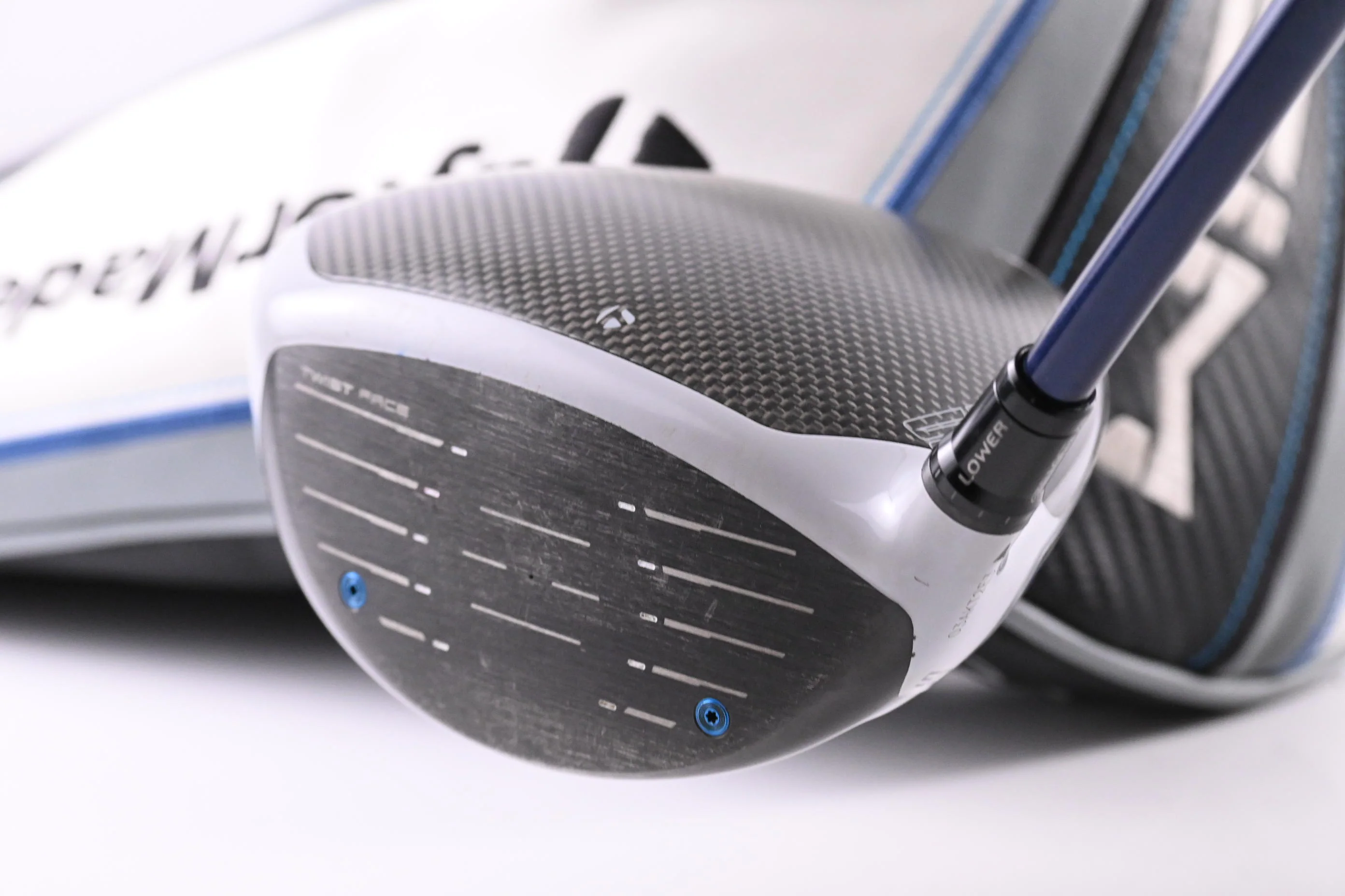 Taylormade SIM Driver / 10.5 Degree / Stiff Flex Fujikura Ventus Blue 6 Shaft - Image 4