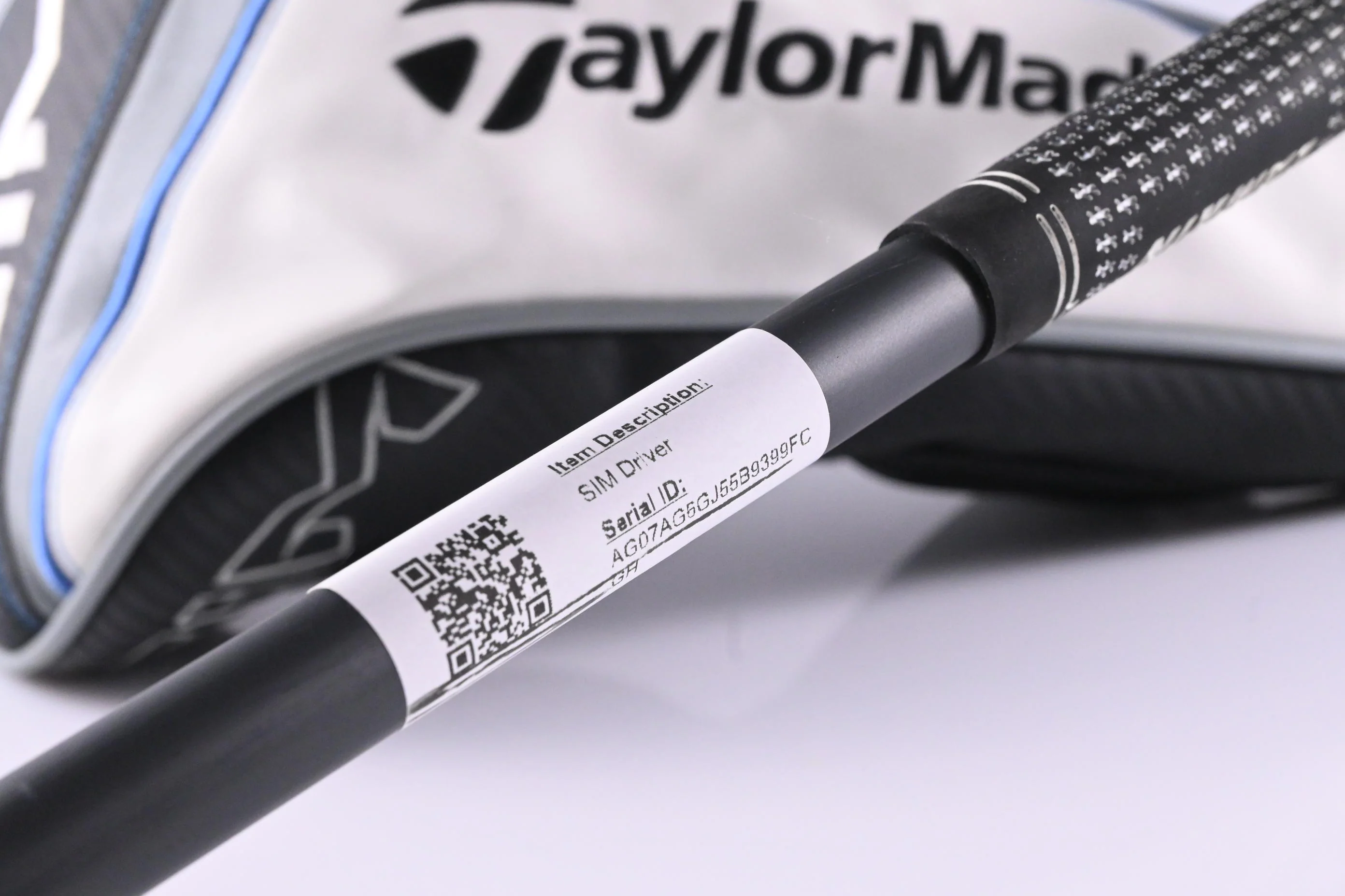 Taylormade SIM Driver / 9 Degree / X-Flex HZRDUS Smoke Black 60 Shaft - Image 7