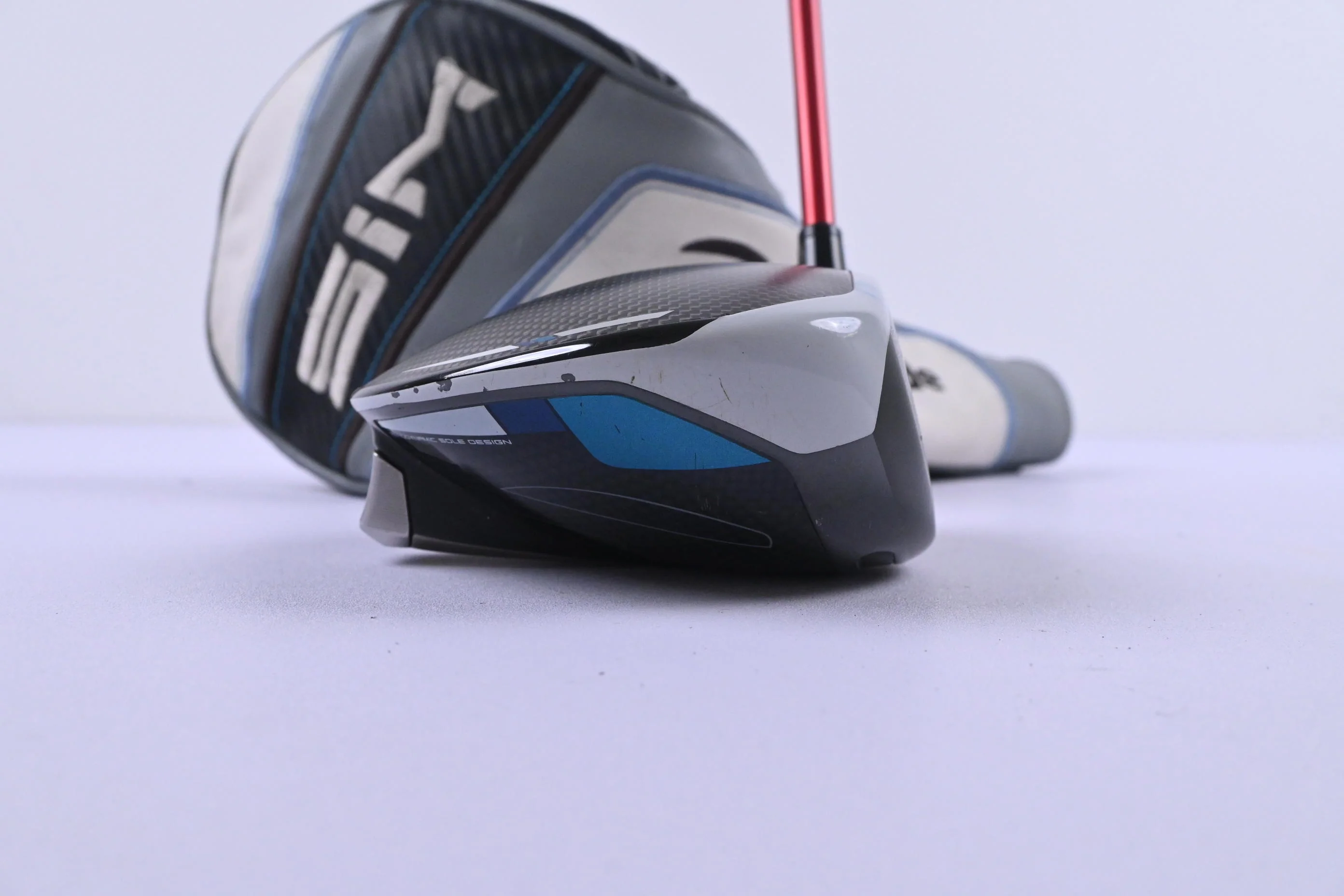 Taylormade SIM Max Driver / 10.5 Degree / Regular Flex Fujikura Ventus Red 5 - Image 3