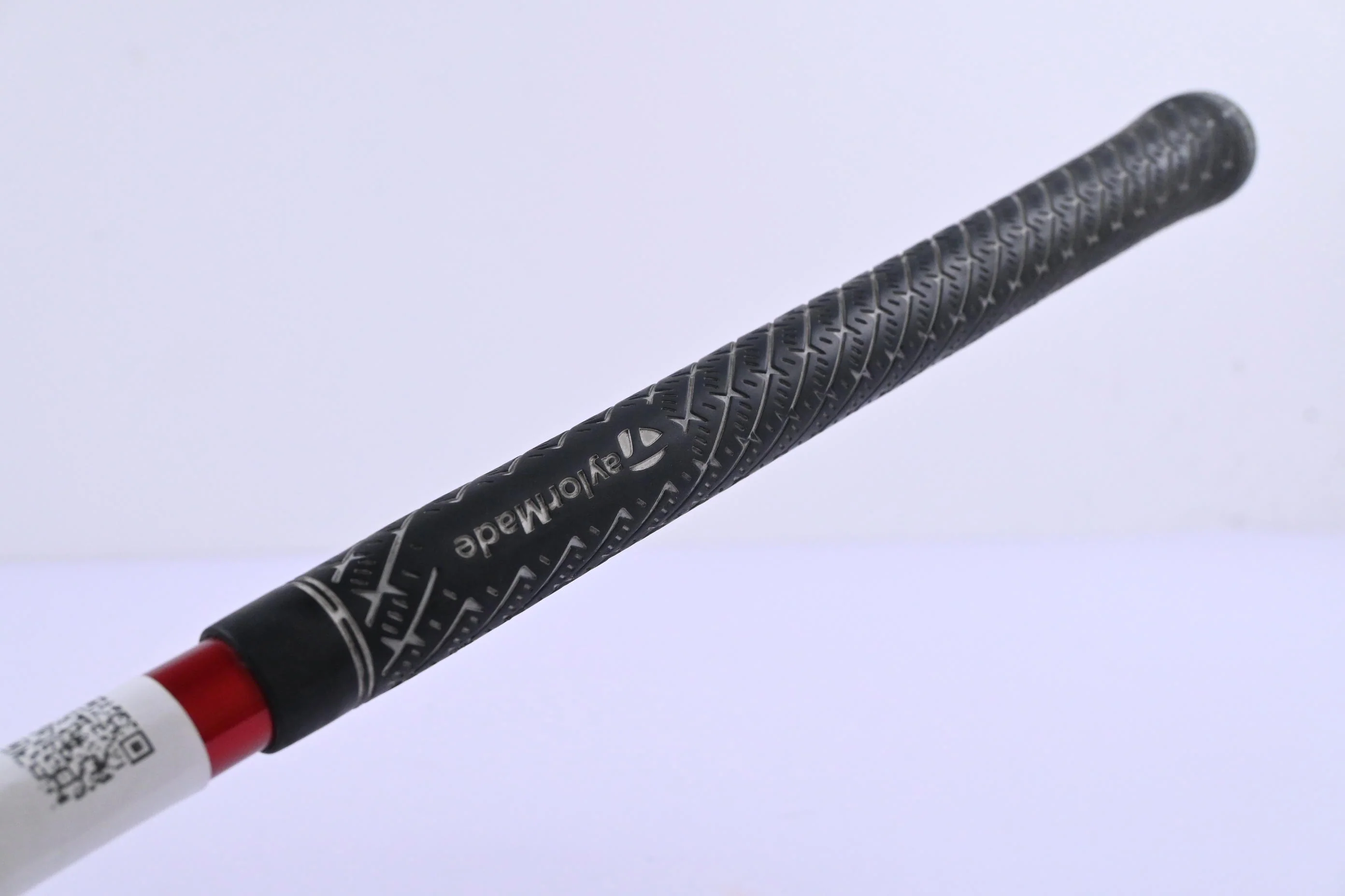 Taylormade SIM Max Driver / 10.5 Degree / Regular Flex Fujikura Ventus Red 5 - Image 8