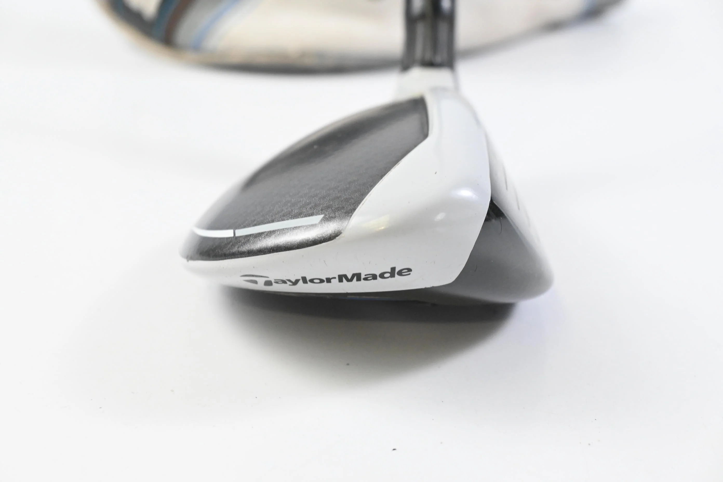 Taylormade SIM Max #6 Hybrid / 28 Degree / Senior Flex Fujikura Ventus Blue 5 - Image 3
