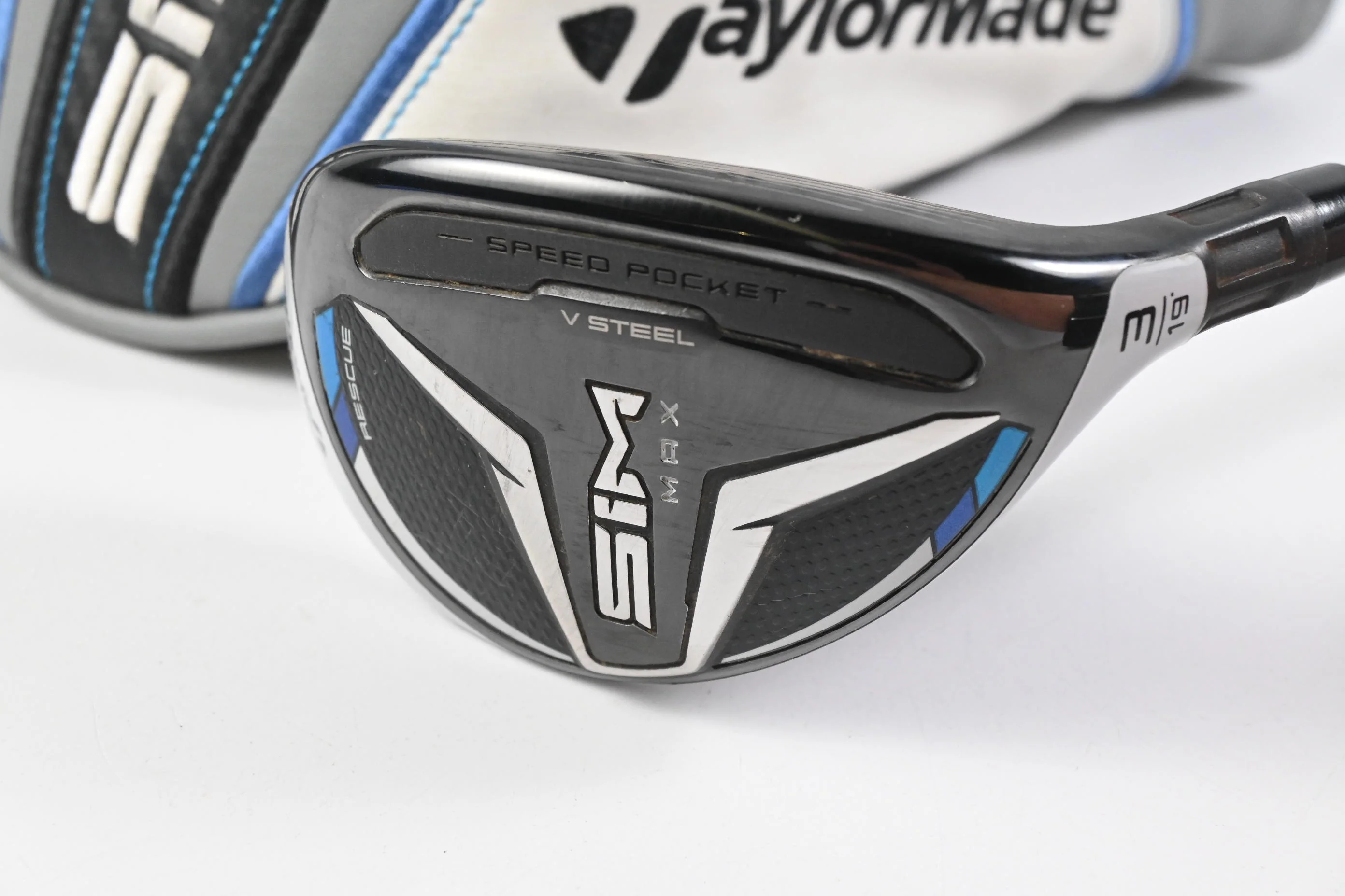 Taylormade SIM Max #3 Hybrid / 19 Degree / Stiff Flex Fujikura Ventus Blue 7 - Image 2