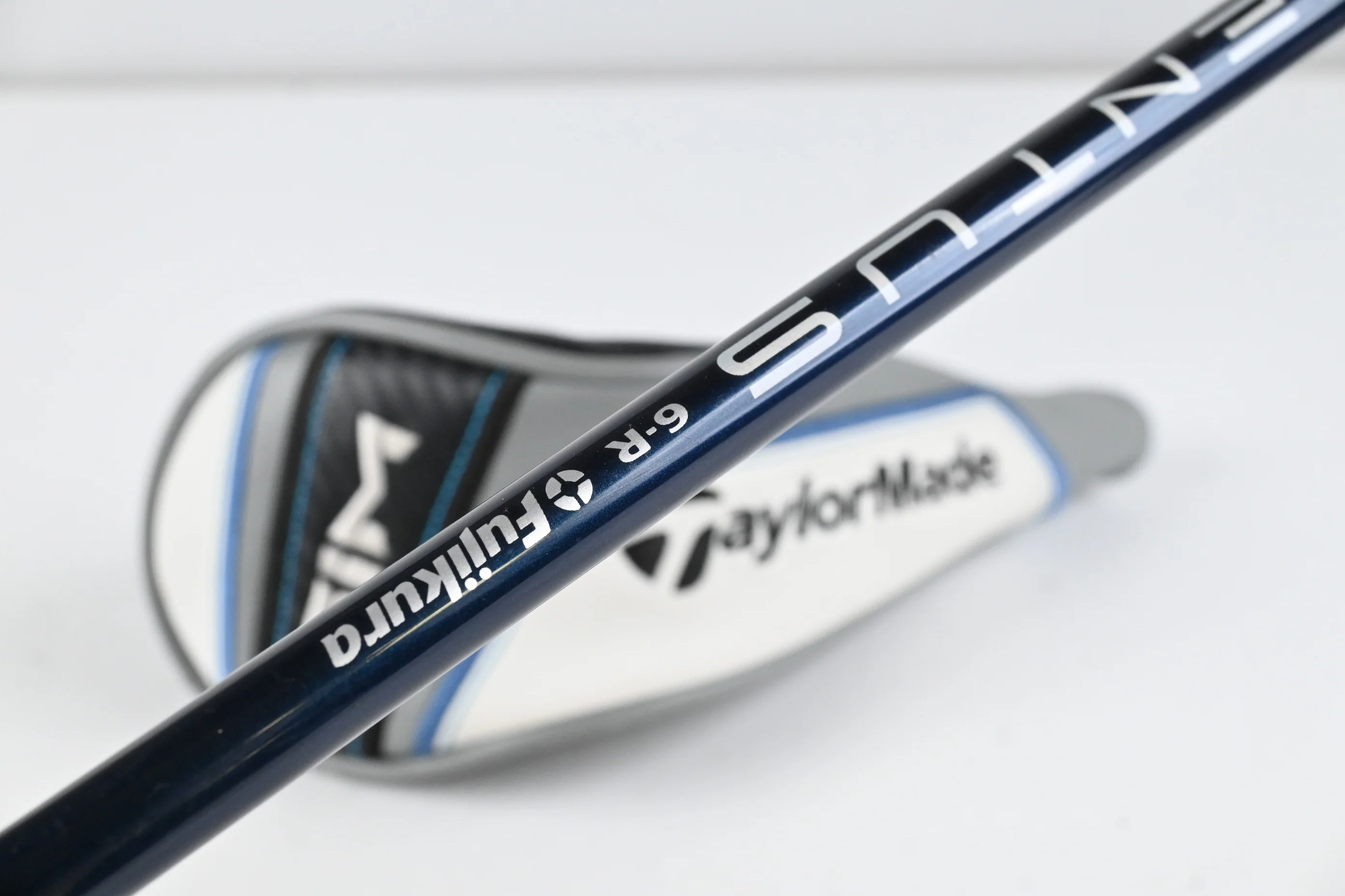 Taylormade SIM Max #3 Hybrid / 19 Degree / Regular Flex Ventus Blue 6 Shaft - Image 6