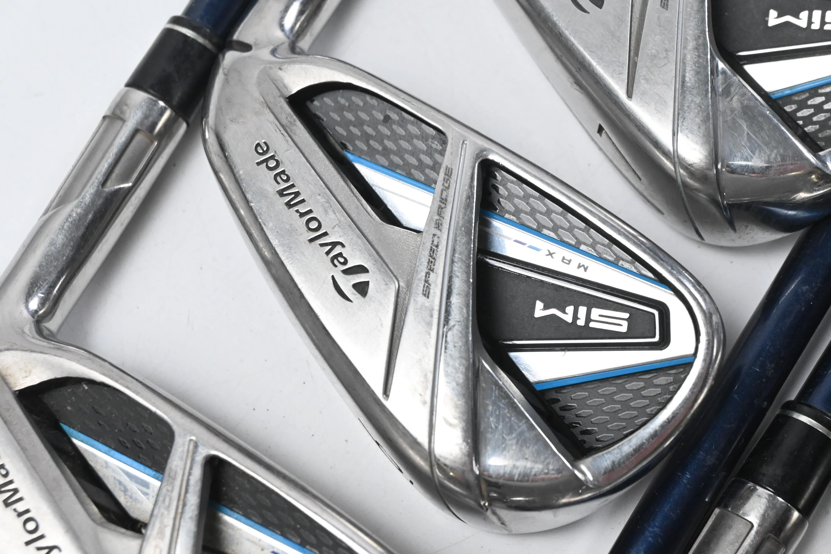 Taylormade SIM Max Irons / 5-PW+GW / Senior Flex Fujikura Ventus Blue 5 Shafts