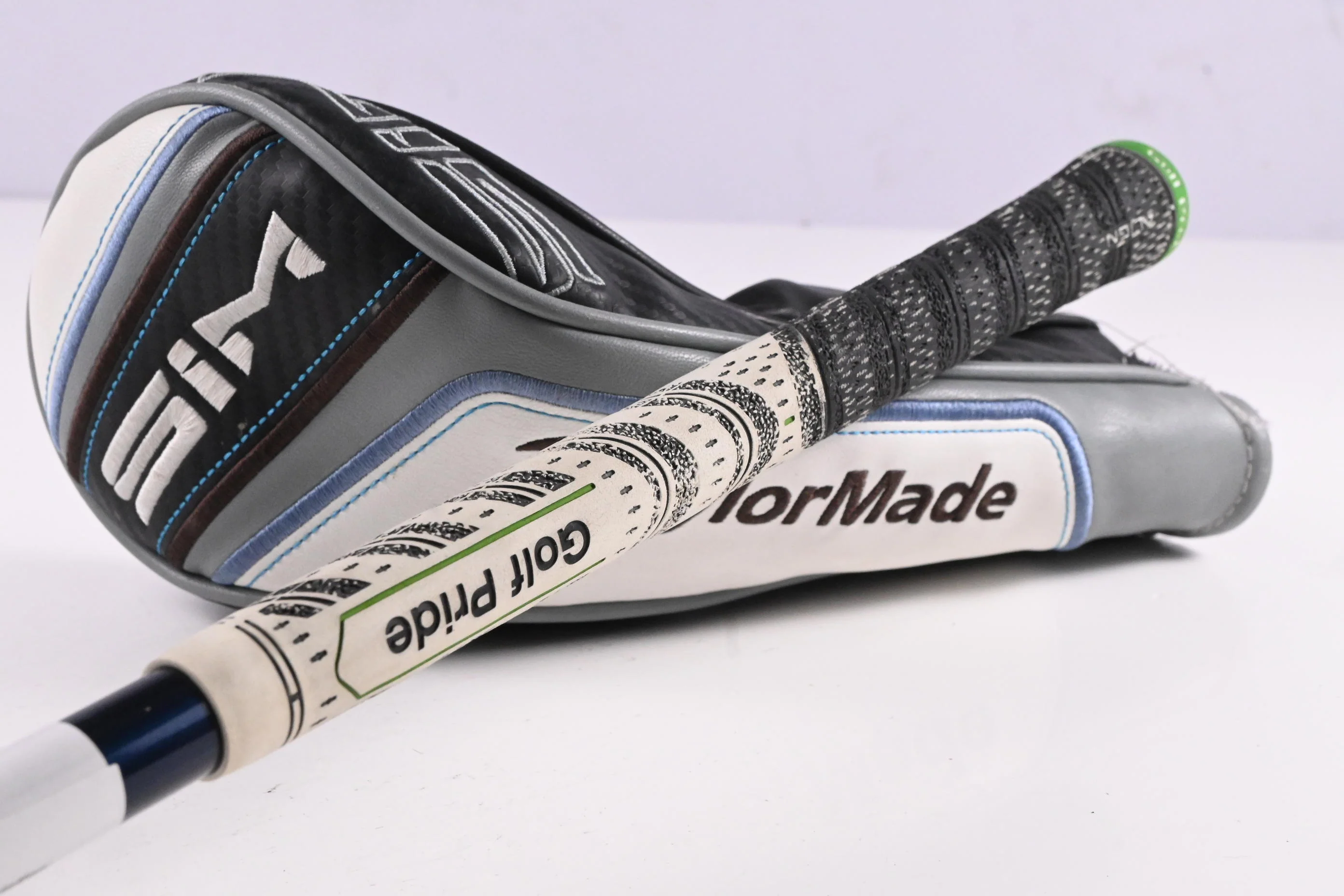 Taylormade SIM Ti #3 Wood / 15 Degree / Stiff Flex Fujikura Ventus Blue 6 Shaft - Image 9
