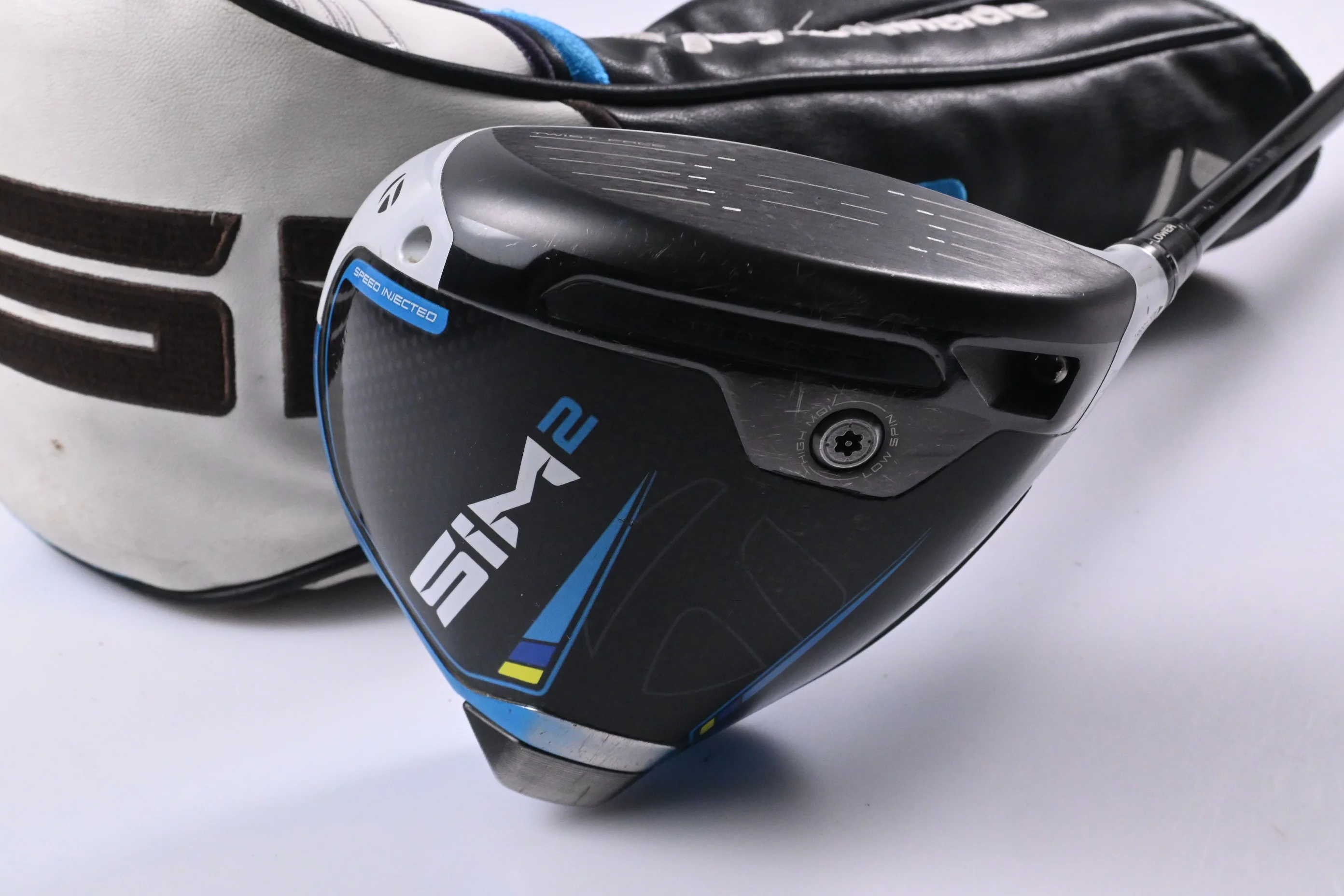 Taylormade SIM2 Driver / 9 Degree / Stiff Flex HZRDUS Smoke RDX Black 60 Shaft - Image 2