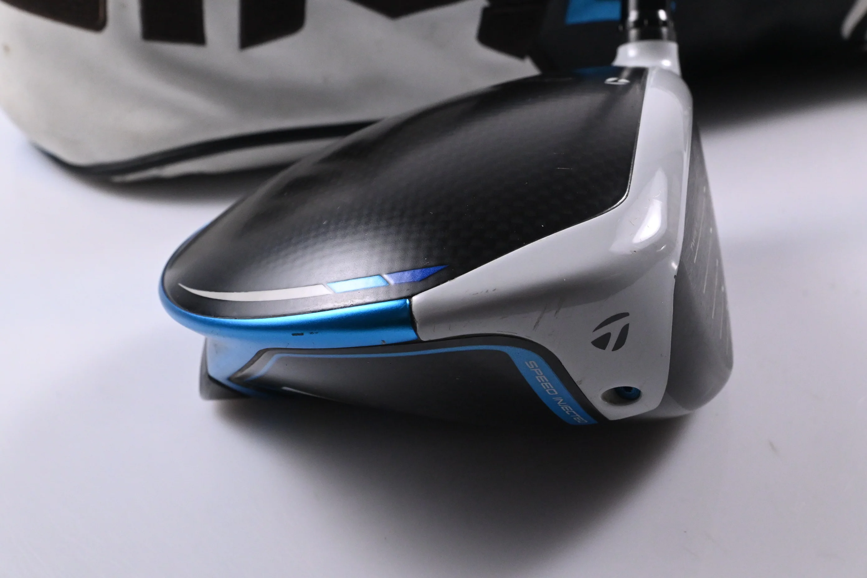 Taylormade SIM2 Driver / 9 Degree / Stiff Flex HZRDUS Smoke RDX Black 60 Shaft - Image 3
