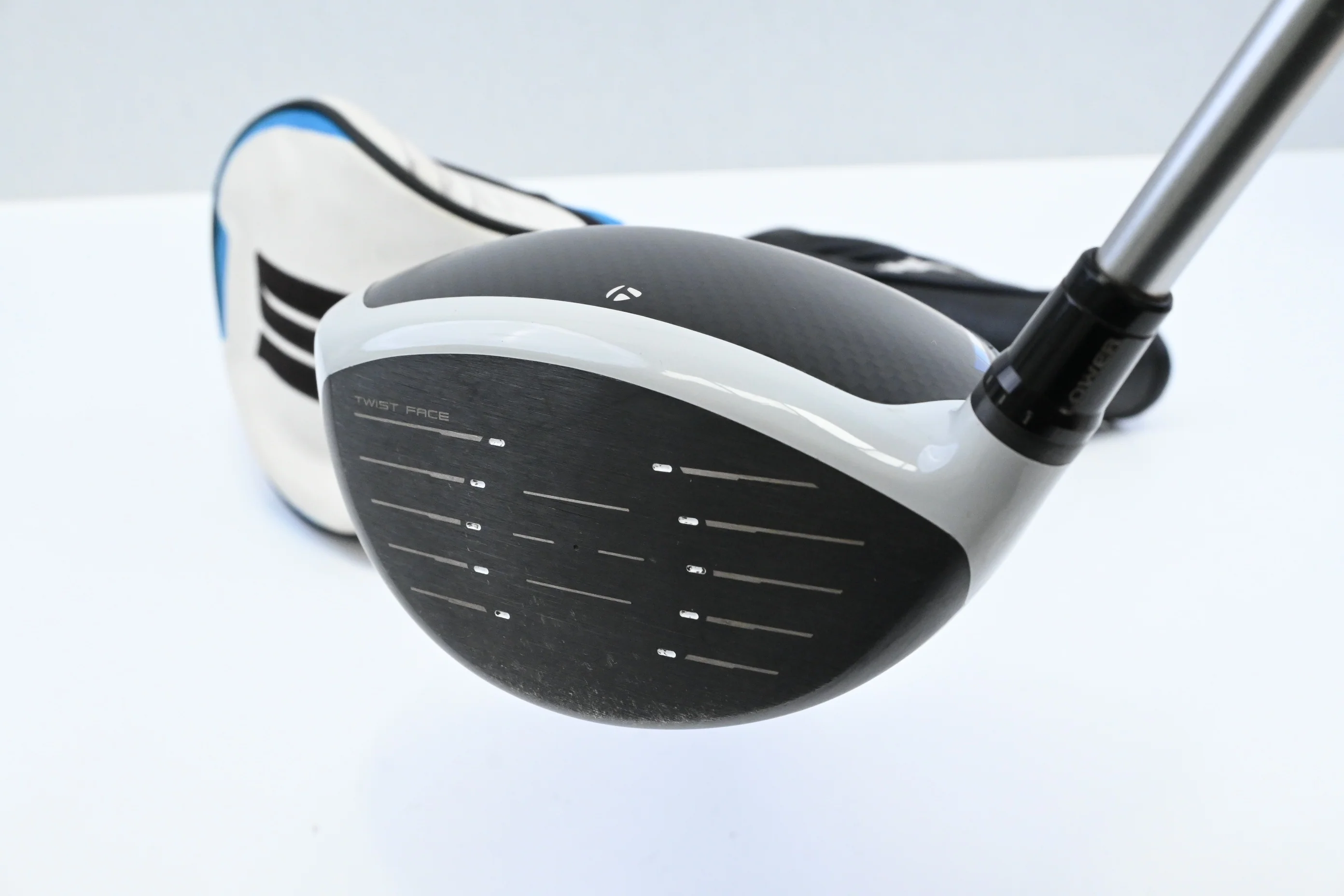 Taylormade SIM2 Driver / 9 Degree / Stiff Flex Kuro Kage 60 Shaft - Image 3
