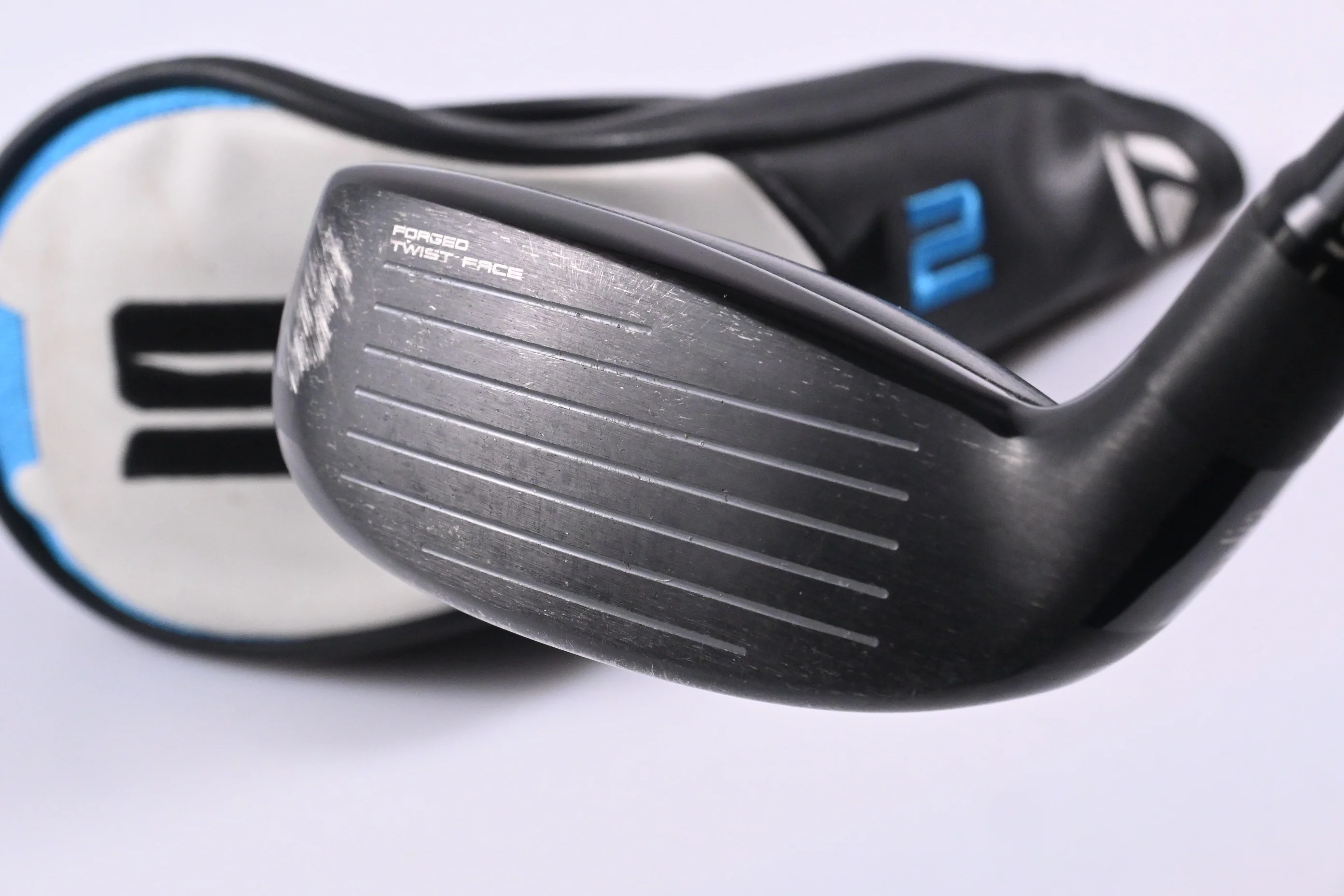 Taylormade SIM2 #3 Hybrid / 19.5 Degree / Stiff Flex Tensei AV Raw Blue 80 Shaft - Image 4