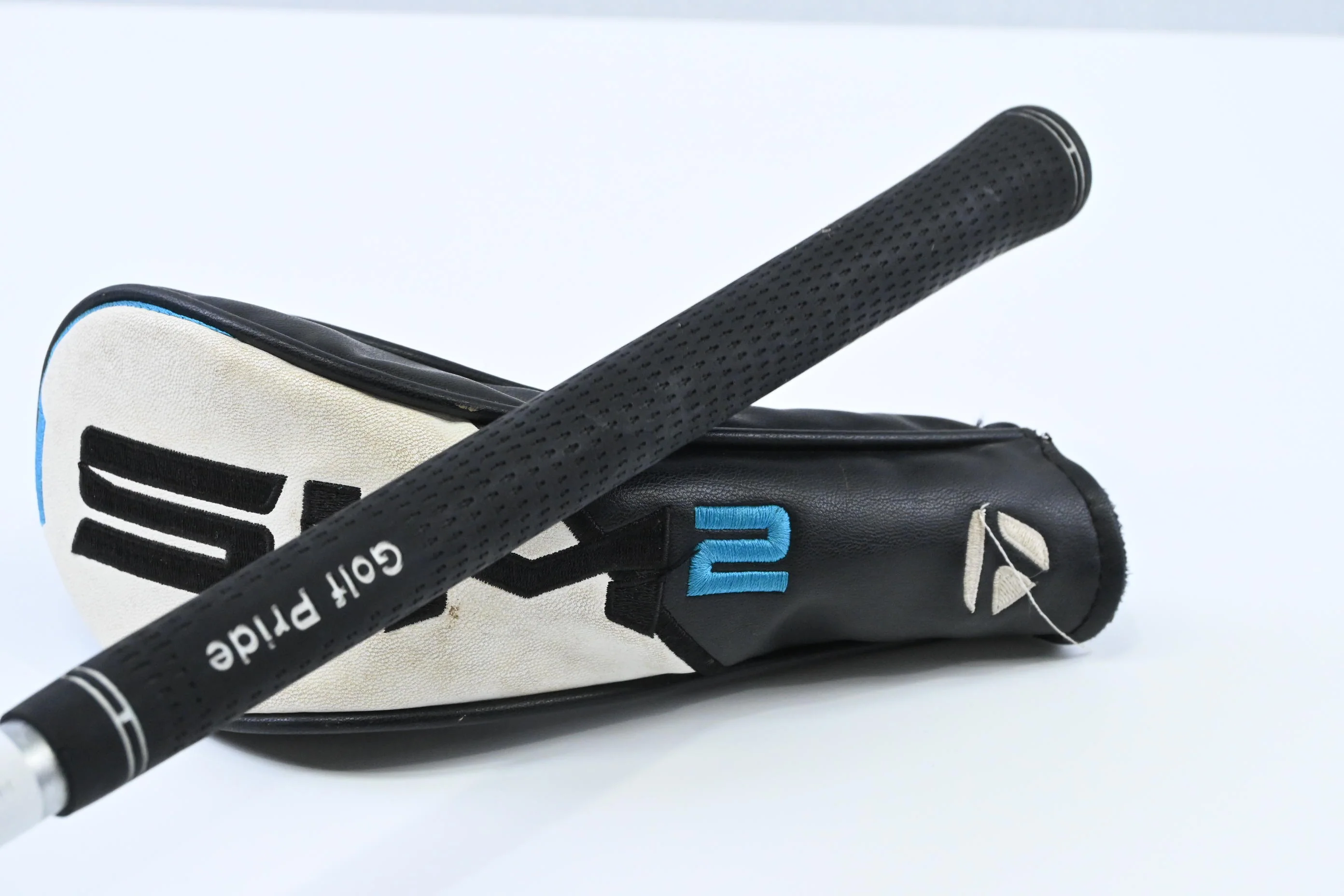 Taylormade SIM2 #3 Hybrid / 19.5 Degree / Stiff Flex Tensei AV Raw Blue 80 Shaft - Image 8