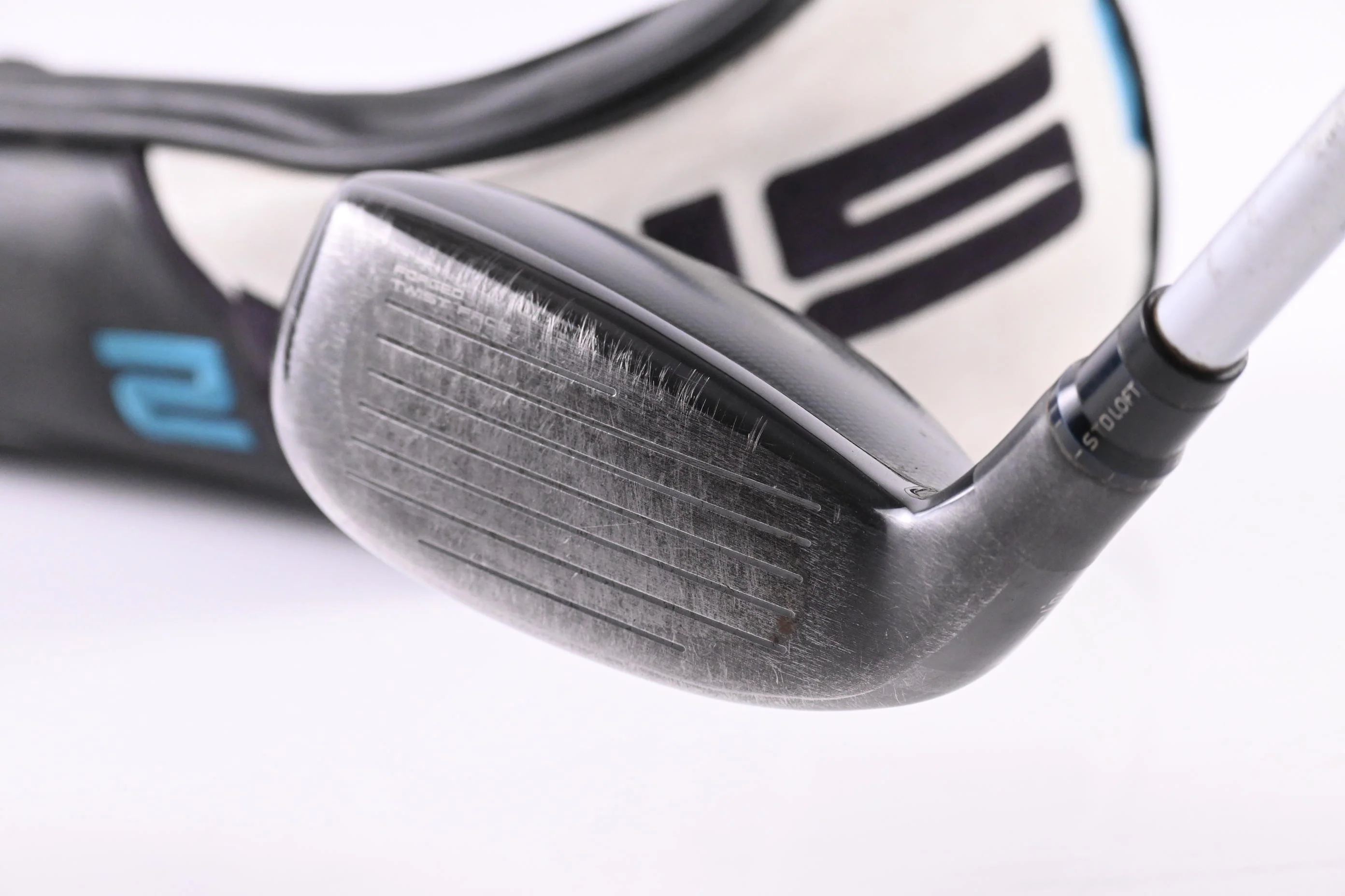 Taylormade SIM2 #4 Hybrid / 22 Degree / Senior Flex Fujikura Vista Pro 50 Shaft - Image 4