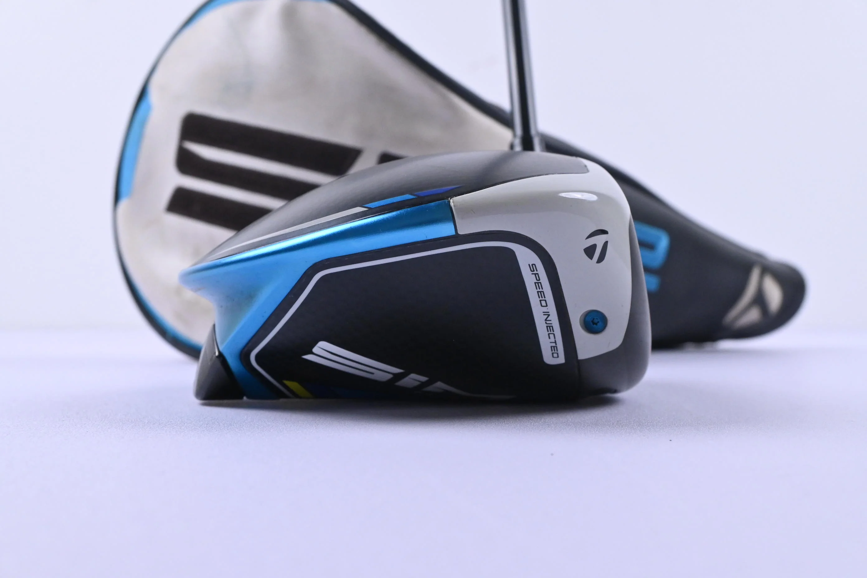 Taylormade SIM2 Max Driver / 9 Degree / Stiff Flex HZRDUS RDX Smoke Black 70 - Image 3