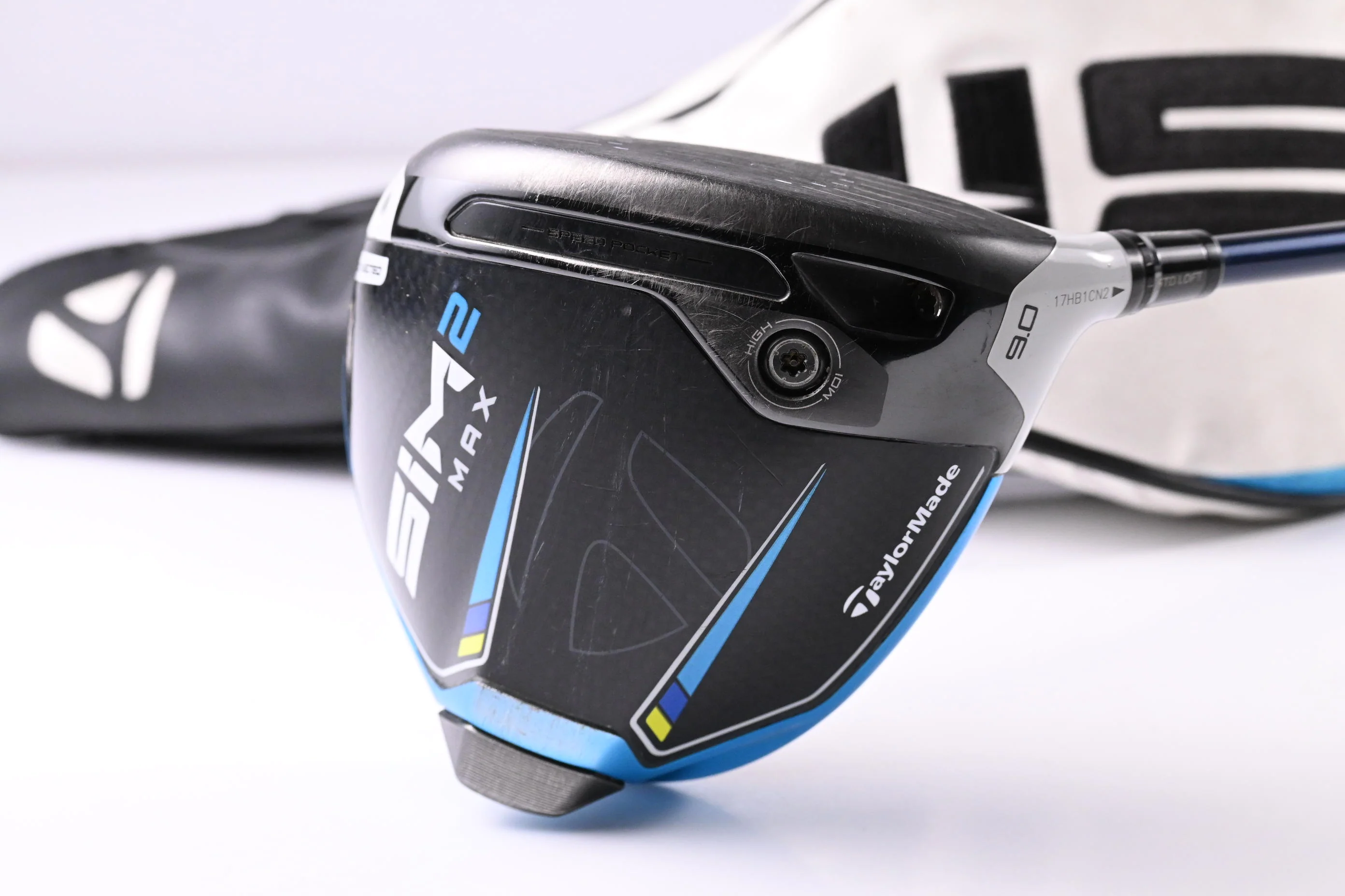 Taylormade SIM2 Max Driver / 9 Degree / Stiff Flex Fujikura Ventus Blue 5 Shaft - Image 2