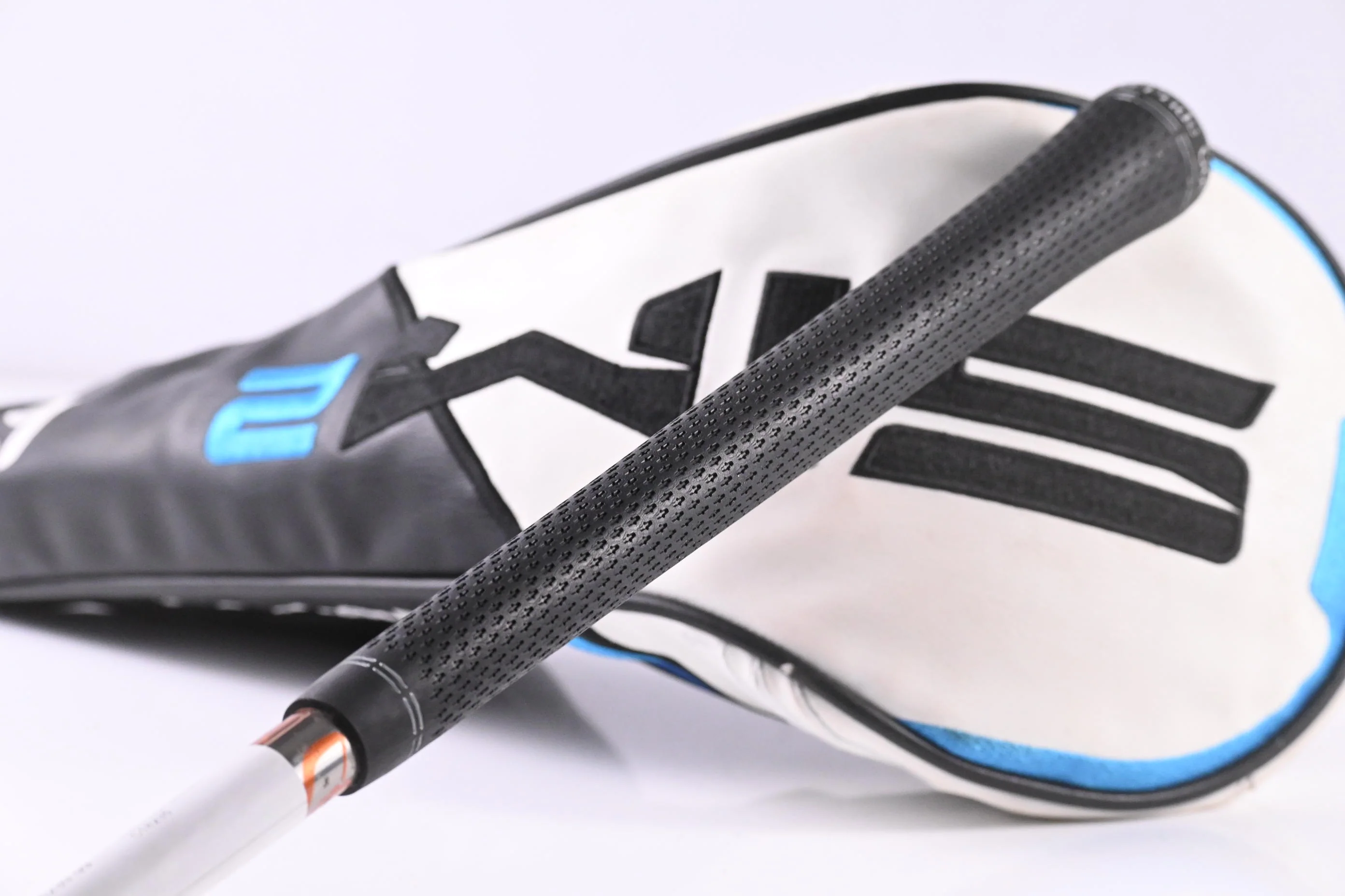 Taylormade SIM2 Max Driver / 10.5 Degree / X-Flex Diamana `iLima 60 Shaft - Image 8