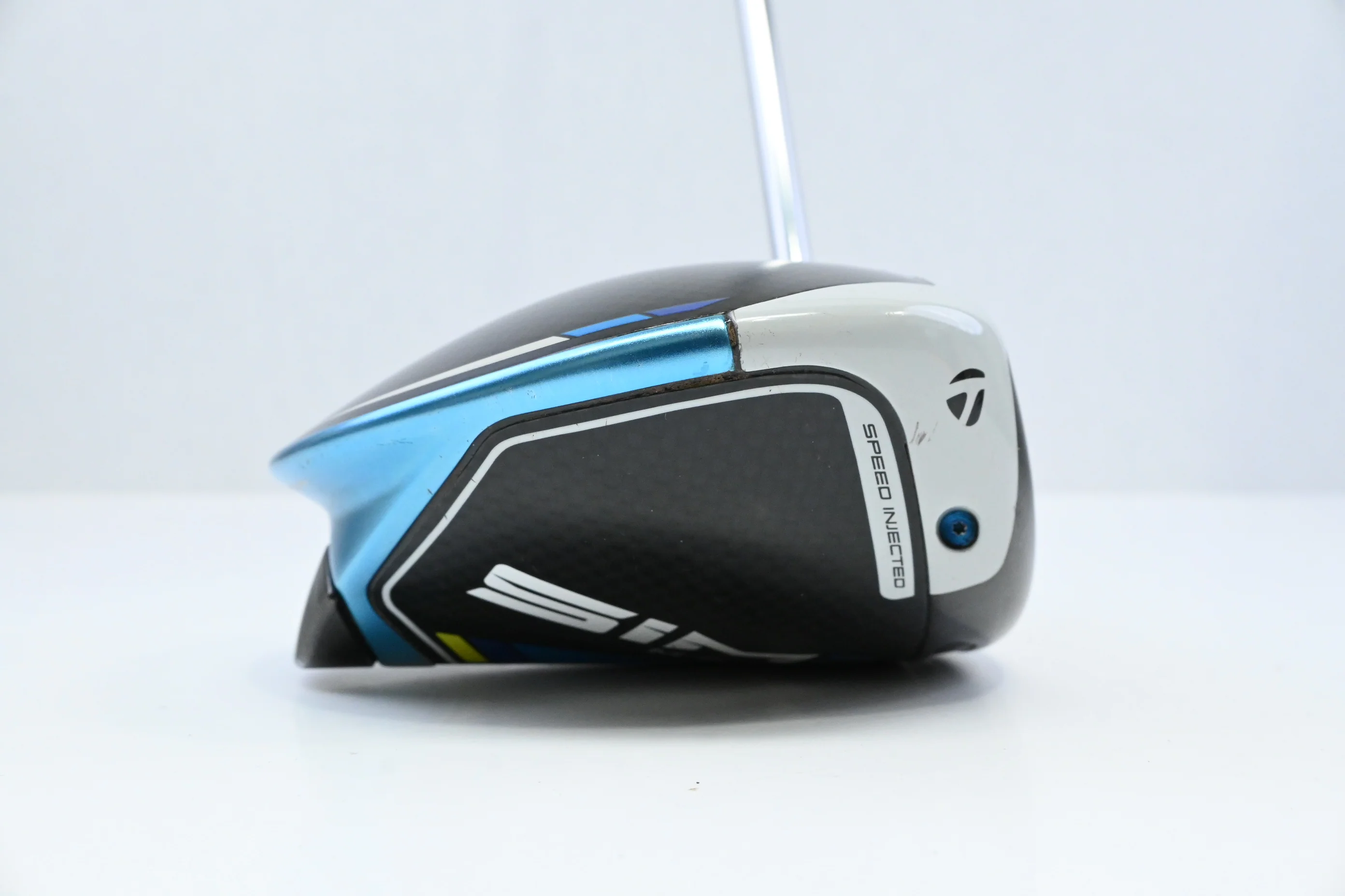 Taylormade SIM2 Max Driver / 10.5 Degree / Regular Flex Accra TZ6 60 Shaft - Image 3