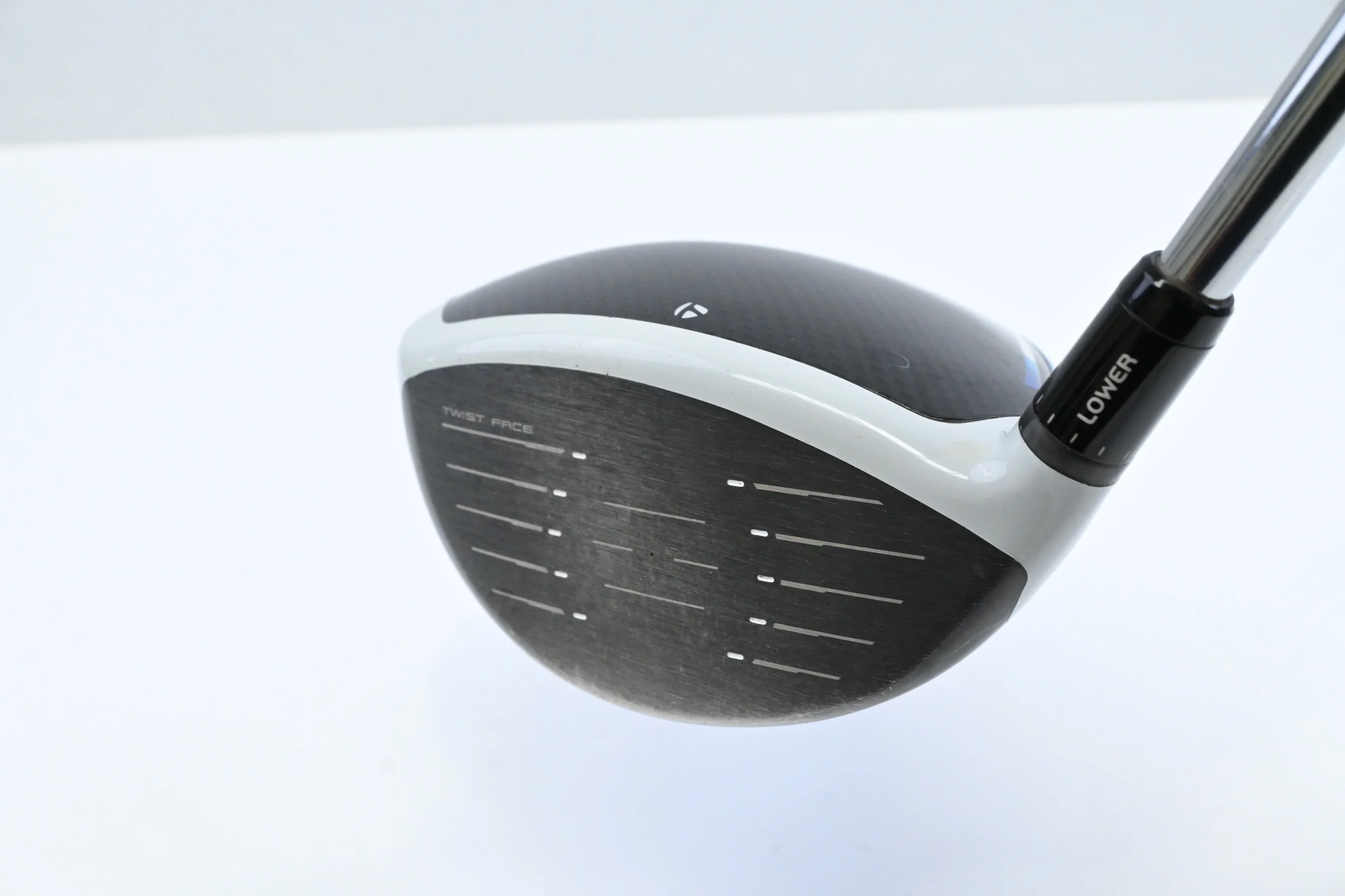 Taylormade SIM2 Max Driver / 10.5 Degree / Regular Flex Accra TZ6 60 Shaft - Image 4
