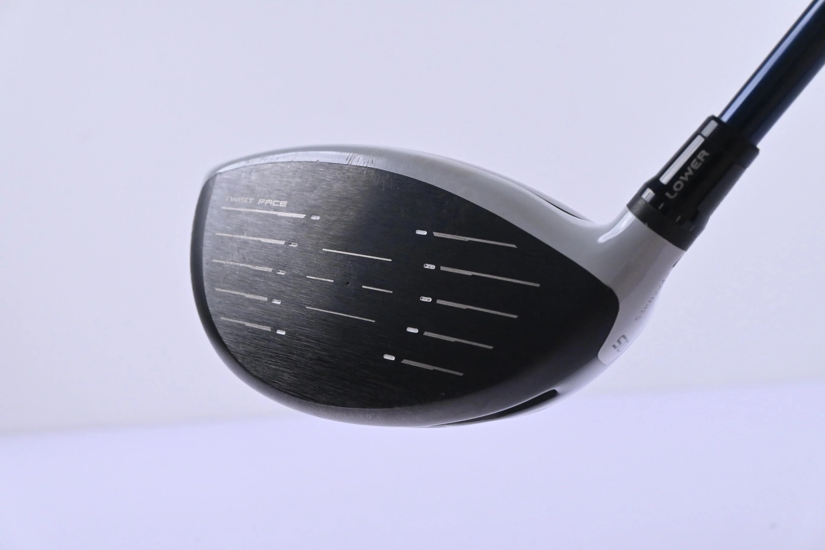 Taylormade SIM2 Max Driver / 10.5 Degree / Stiff Flex Ventus Blue 5 Shaft - Image 4