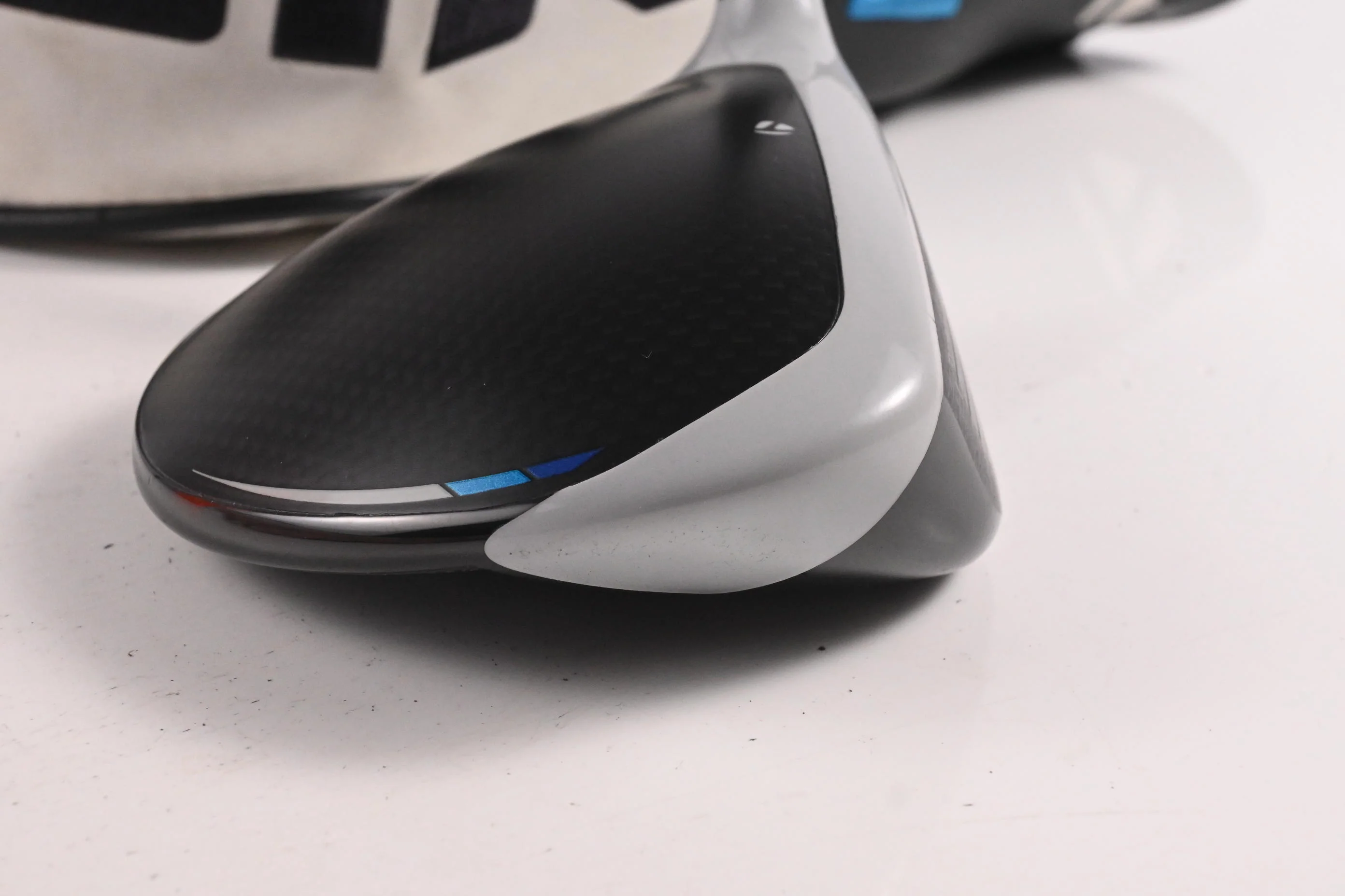 Taylormade SIM2 Max #3 Wood / 16.5 Degree / Stiff Flex Ventus Blue 6 Shaft - Image 3