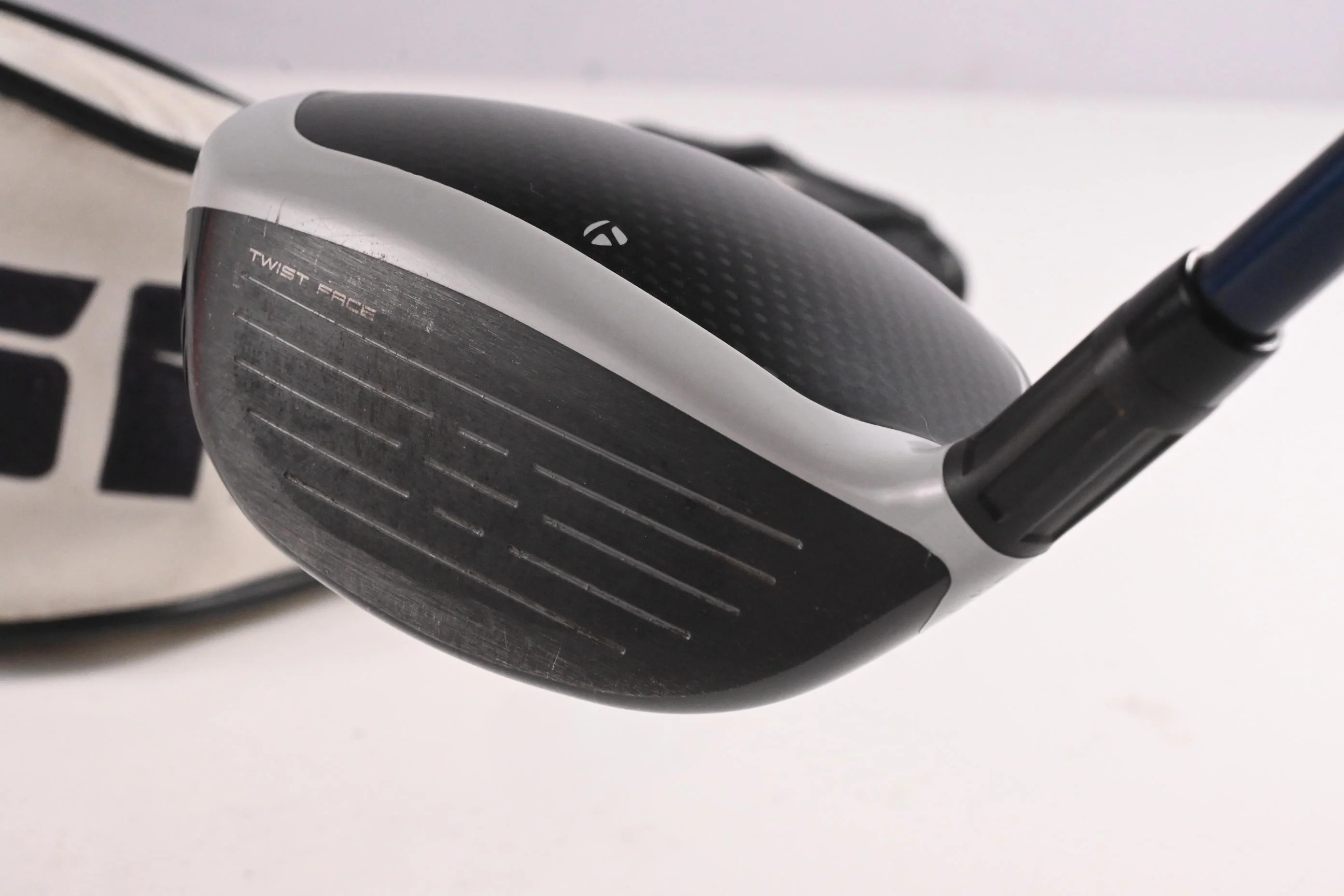 Taylormade SIM2 Max #3 Wood / 16.5 Degree / Stiff Flex Ventus Blue 6 Shaft - Image 4