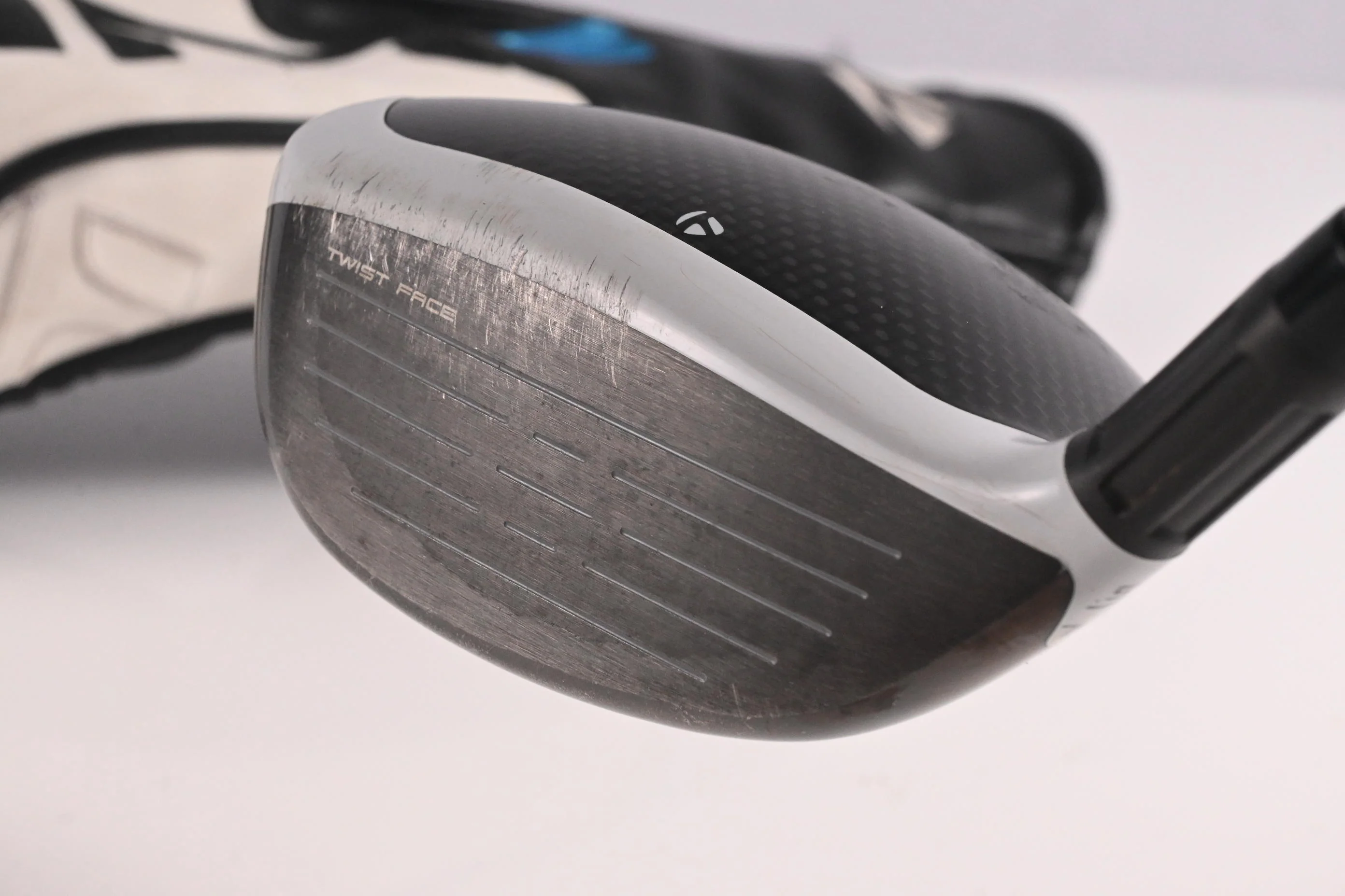 Taylormade SIM2 Max #3 Wood / 16.5 Degree / Stiff Flex Evenflow Riptide 70 Shaft - Image 4