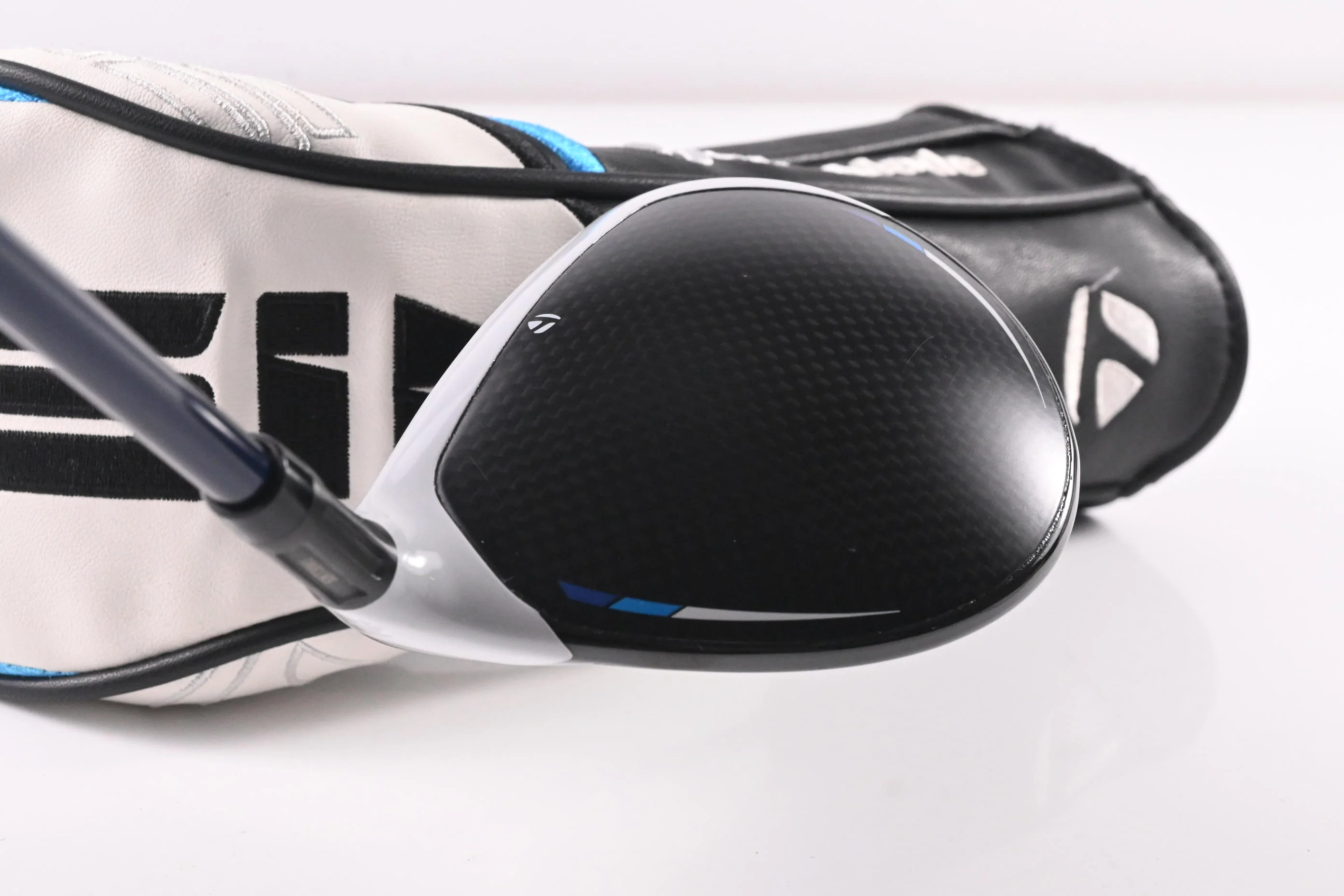 Taylormade SIM2 Max #3 Wood / 15 Degree / Regular Flex Ventus Blue 5 Shaft - Image 5
