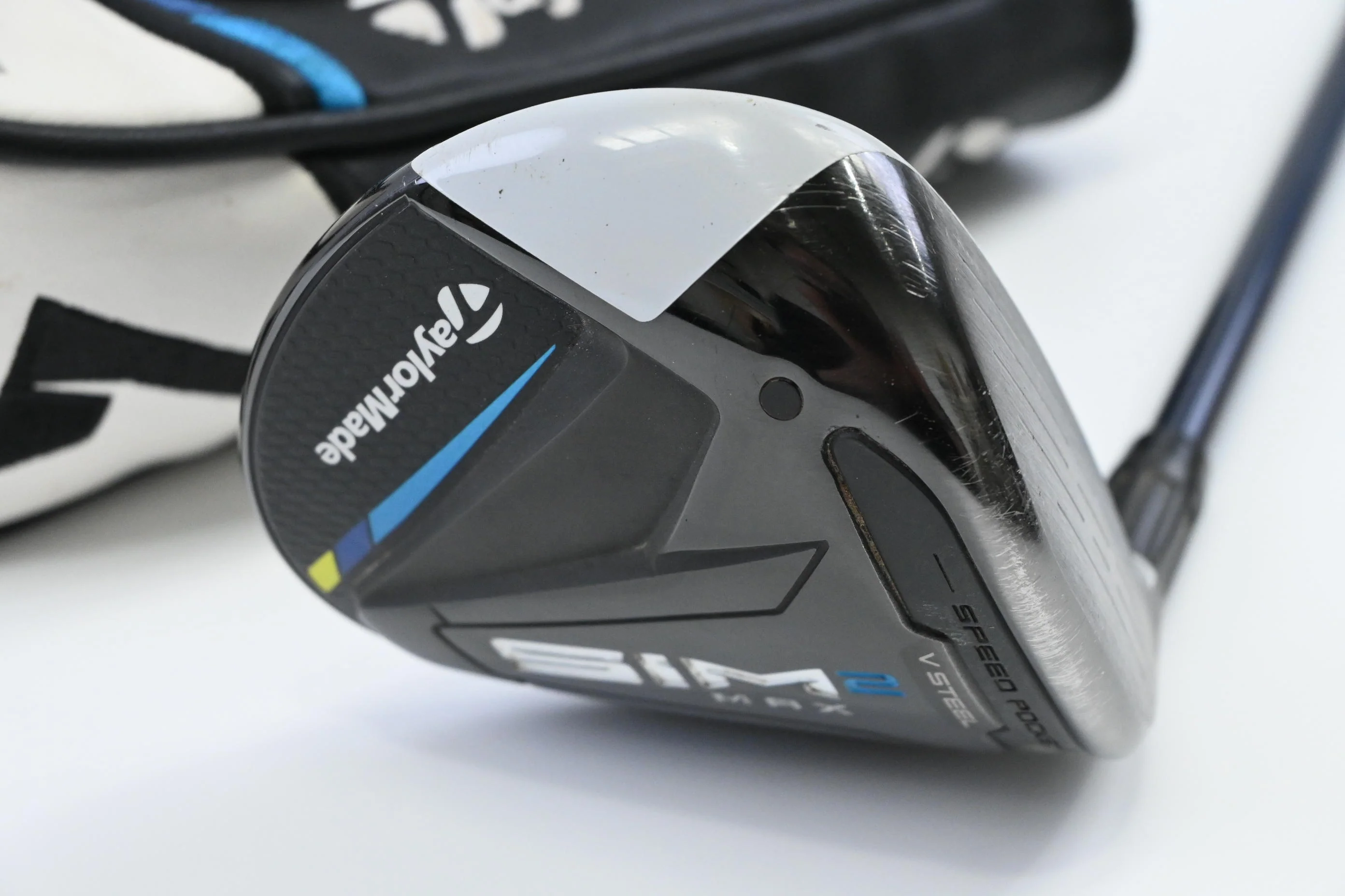 Taylormade SIM2 Max #5 Wood / 18 Degree / Regular Flex Fujikura Ventus Blue 5