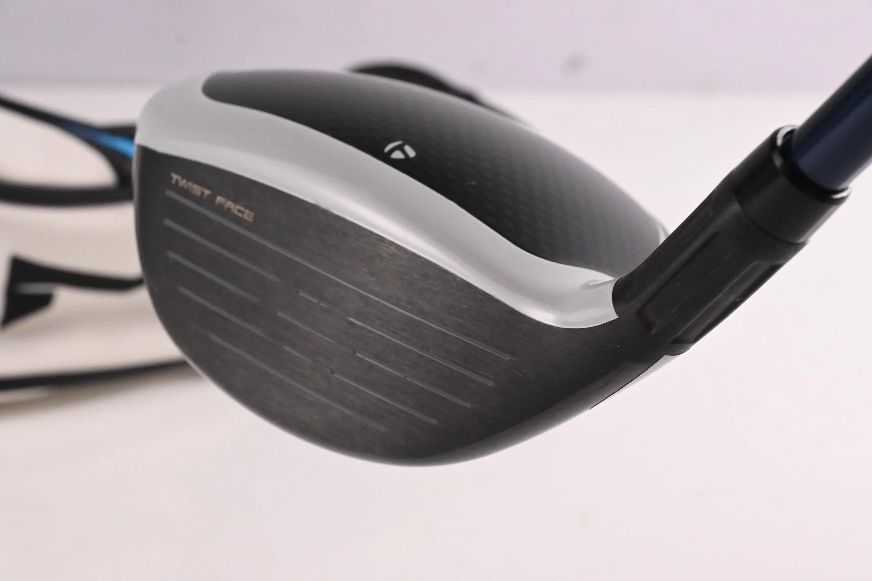 Taylormade SIM2 Max #5 Wood / 18 Degree / Senior Flex Ventus Blue 5 Shaft - Image 4