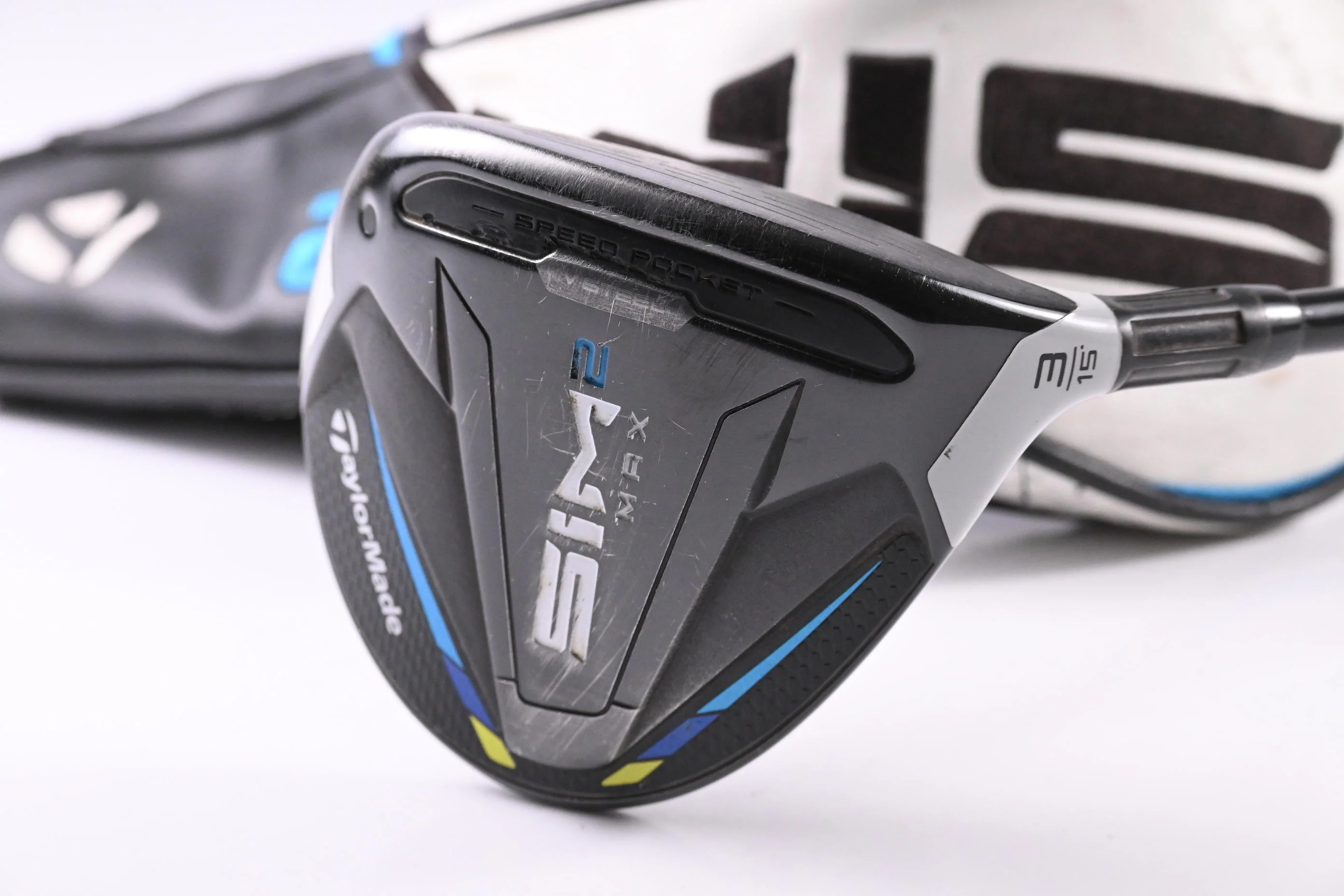 Taylormade SIM2 Max #3 Wood / 15 Degree / Regular Flex Ventus TR Red 5 Shaft - Image 2