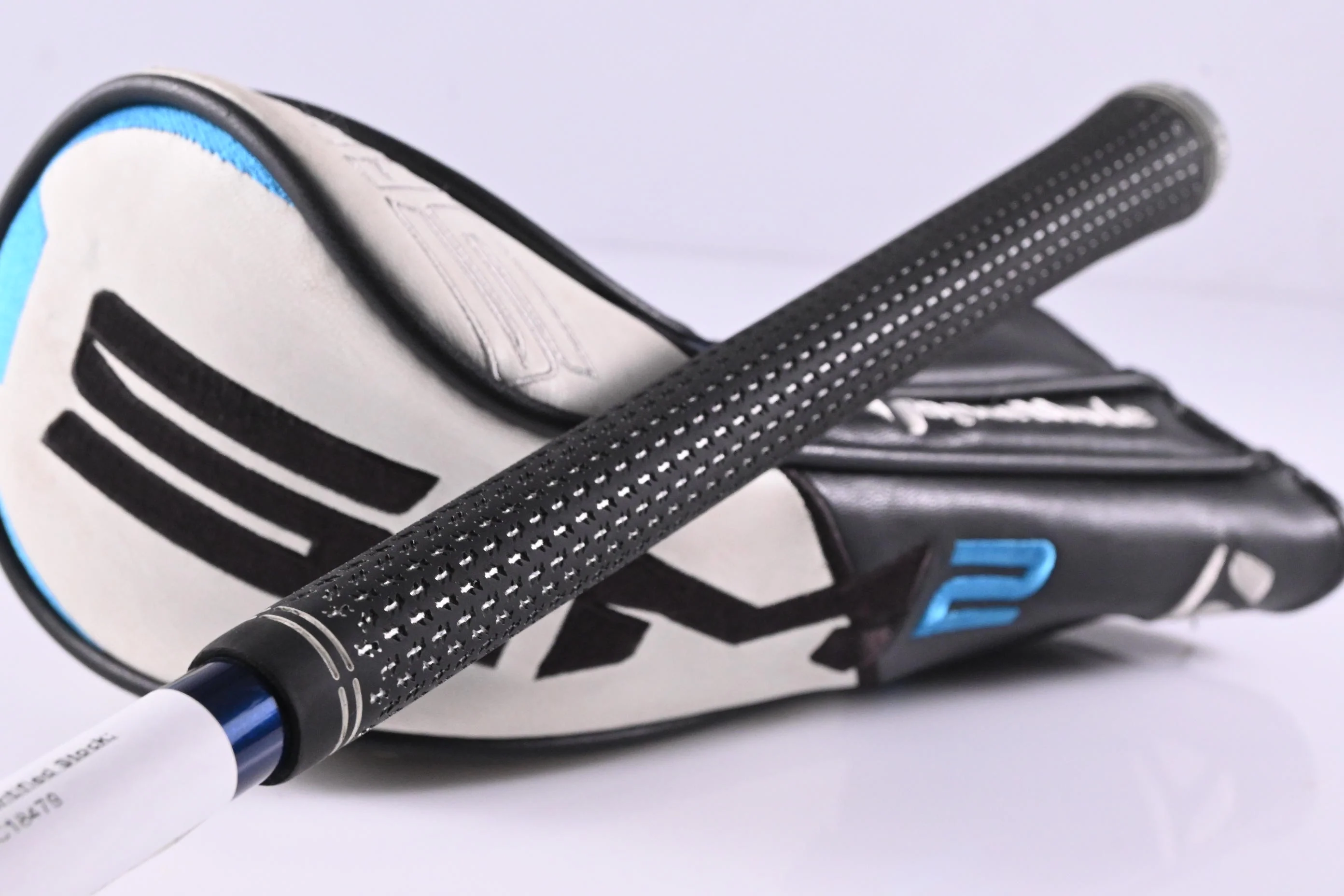 Taylormade SIM2 Max HL #3 Wood / 16.5 Degree / Regular Flex Ventus Blue 5 Shaft - Image 8