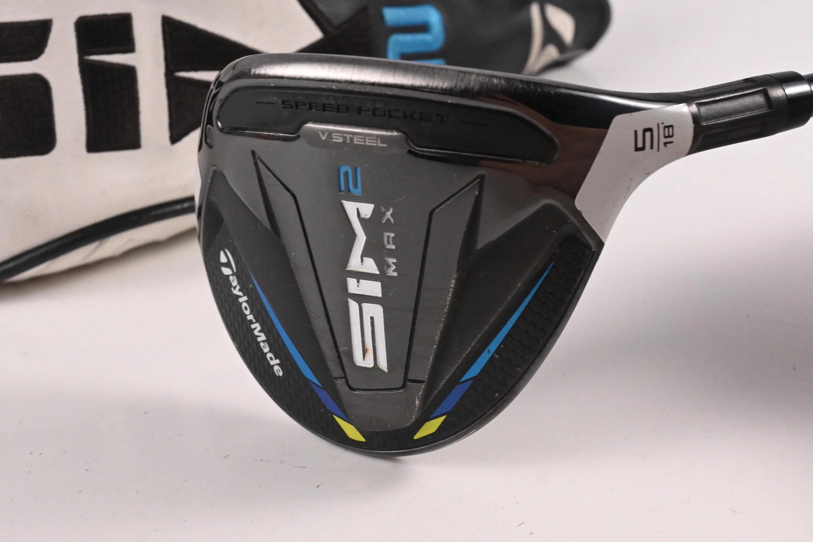 Taylormade SIM2 Max #5 Wood / 18 Degree / Regular Flex Ventus Blue 5 Shaft - Image 2