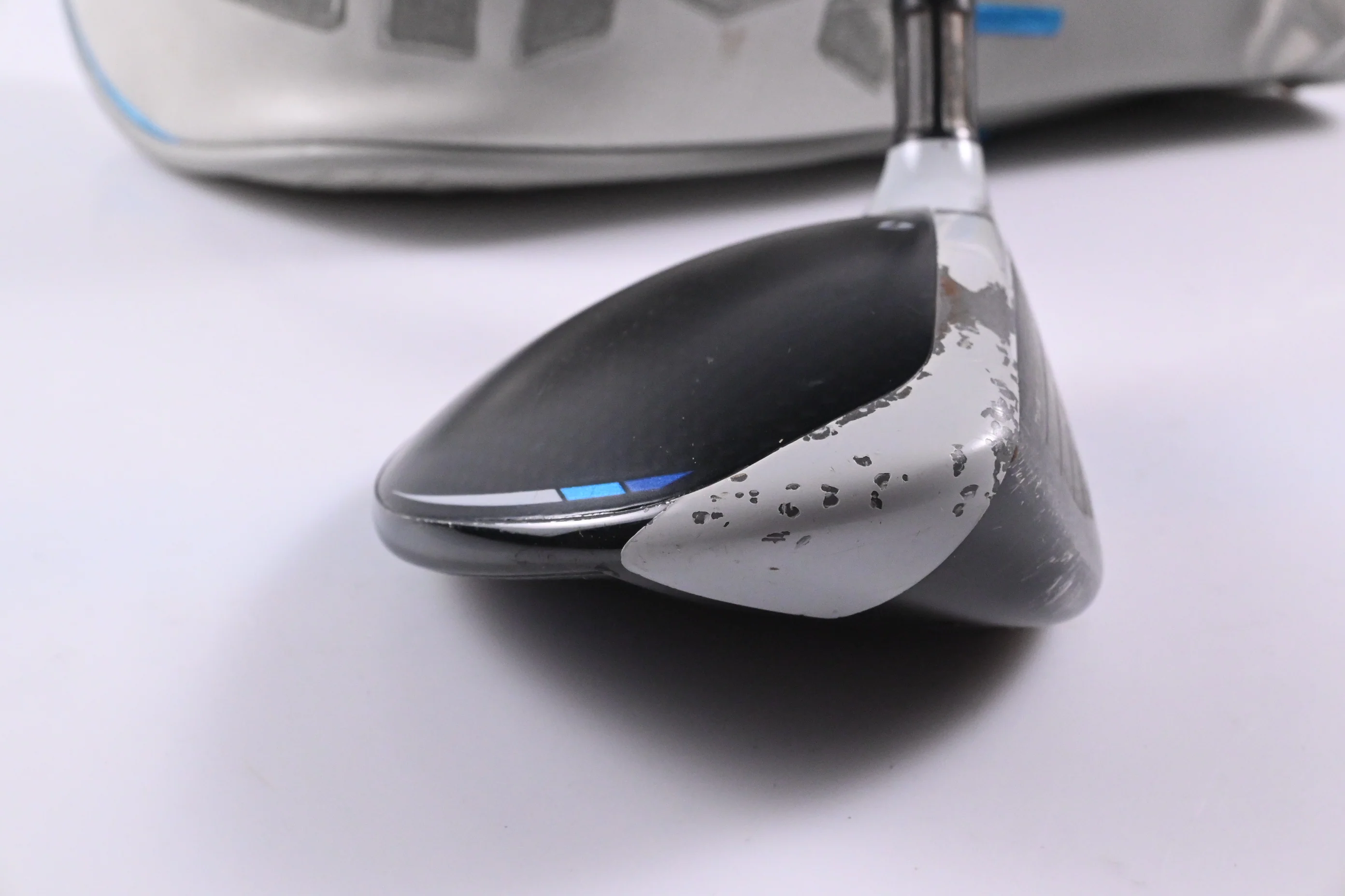 Ladies Taylormade SIM2 Max #5 Wood / 18 Degree / Ladies Flex Aldila NV 45 Shaft - Image 3