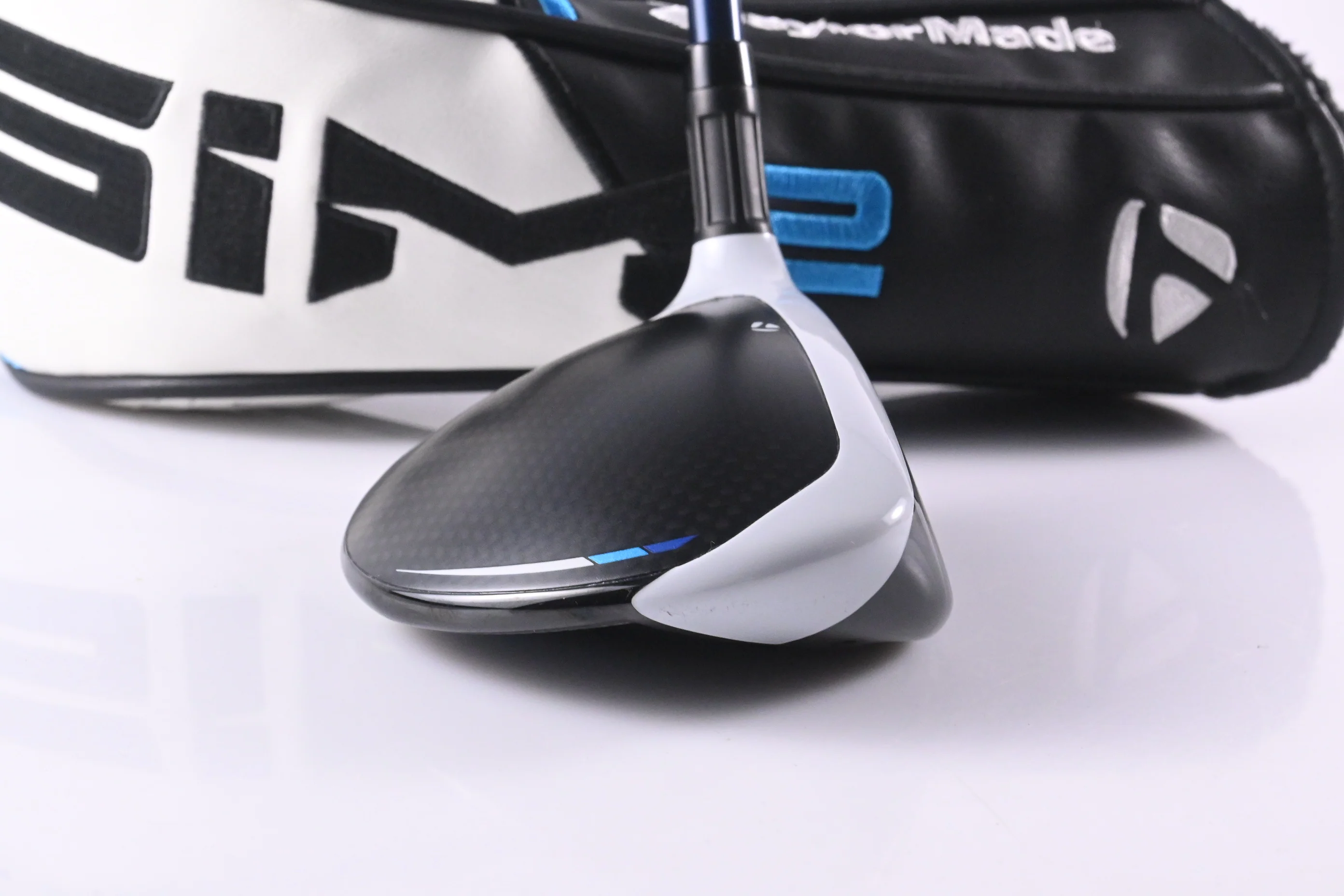 Taylormade SIM2 Max #5 Wood / 18 Degree / Senior Flex Ventus Blue 5 Shaft - Image 3