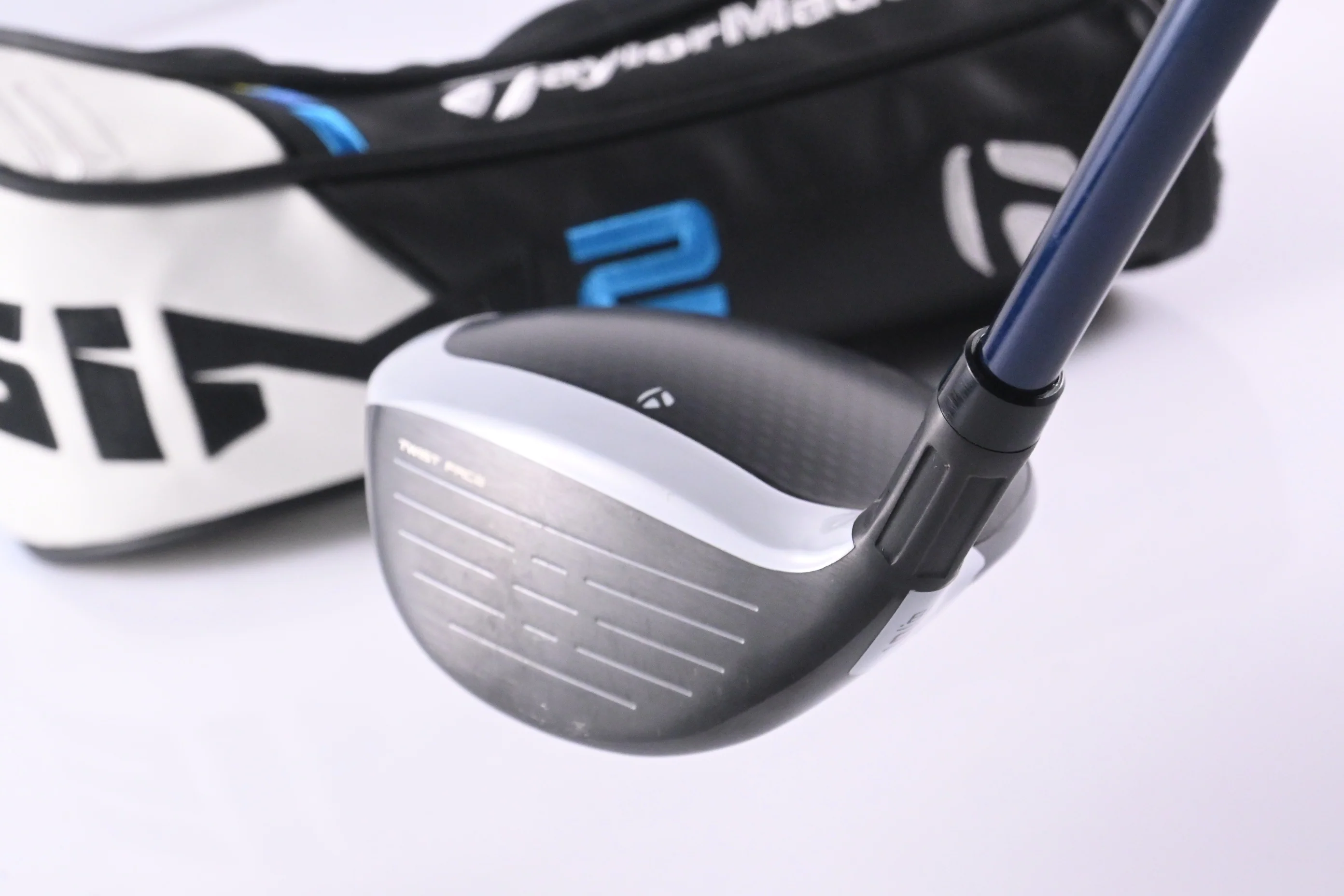 Taylormade SIM2 Max #5 Wood / 18 Degree / Senior Flex Ventus Blue 5 Shaft - Image 4