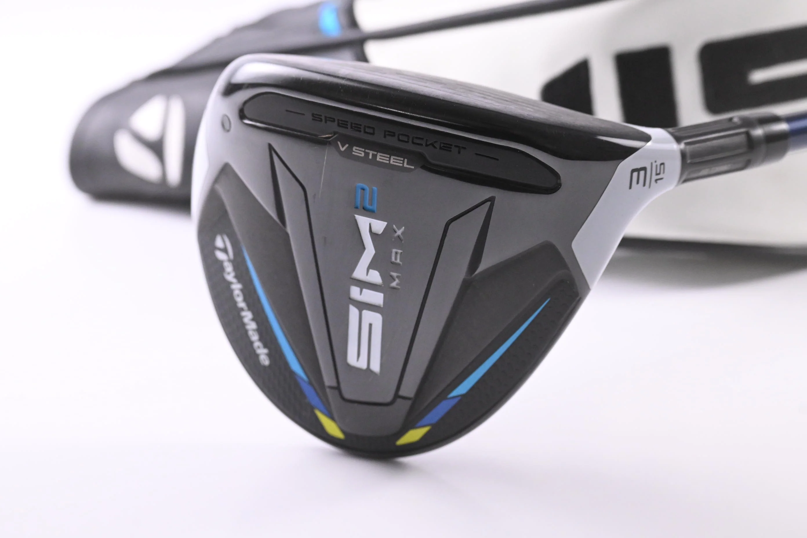 Taylormade SIM2 Max #3 Wood / 15 Degree / Stiff Flex Fujikura Ventus Blue 6 - Image 2