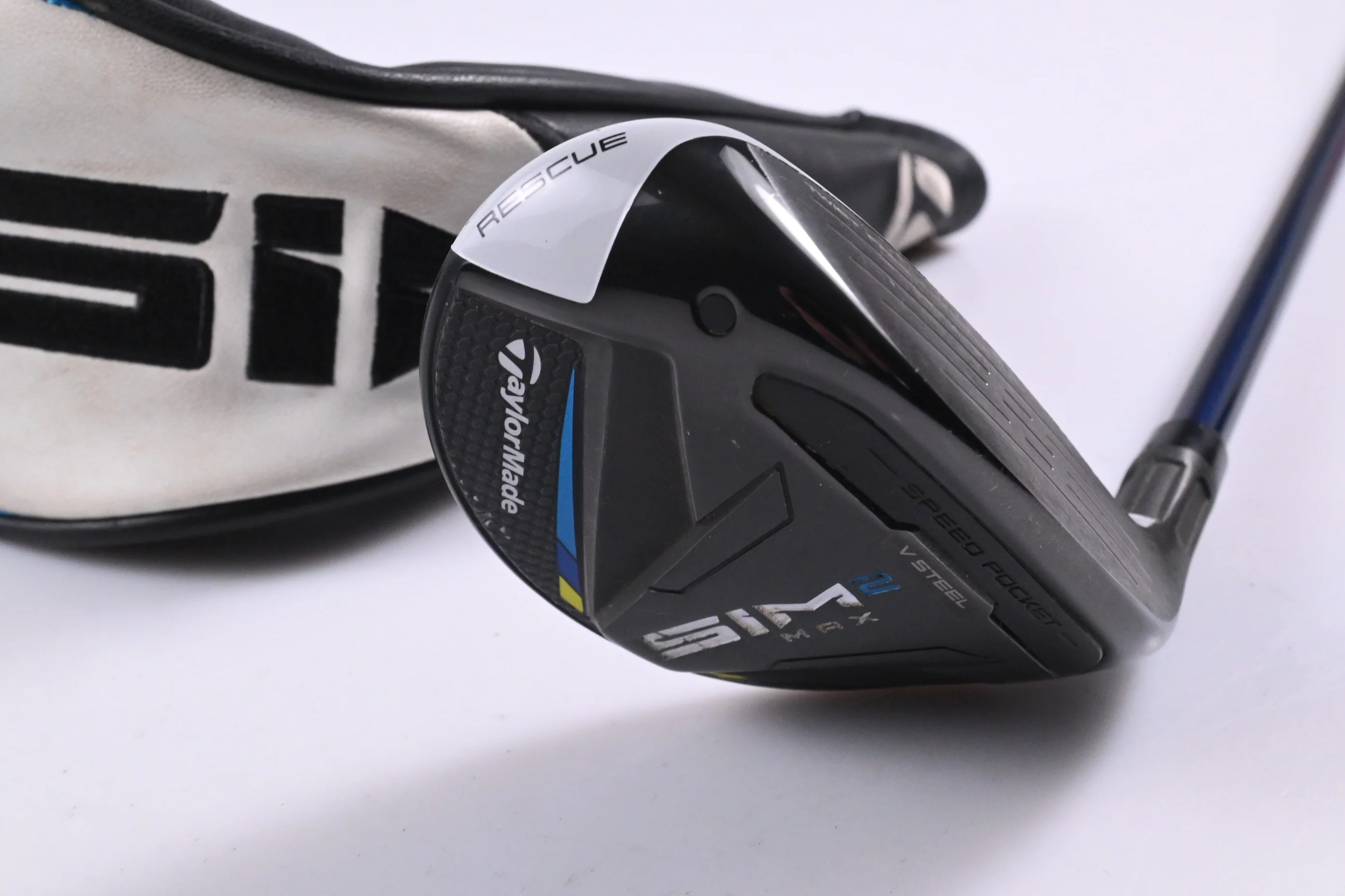 Taylormade SIM2 Max #3 Hybrid / 19 Degree / Regular Flex Ventus Blue 6 Shaft