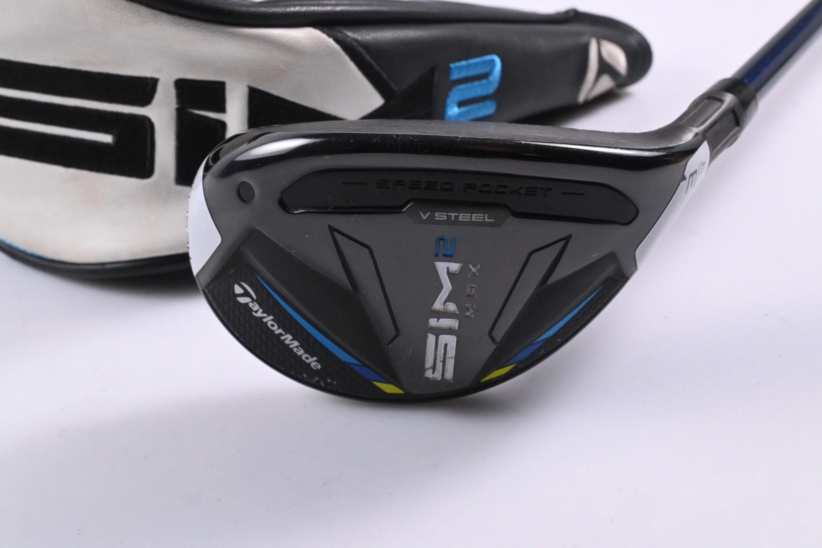 Taylormade SIM2 Max #3 Hybrid / 19 Degree / Regular Flex Ventus Blue 6 Shaft - Image 2