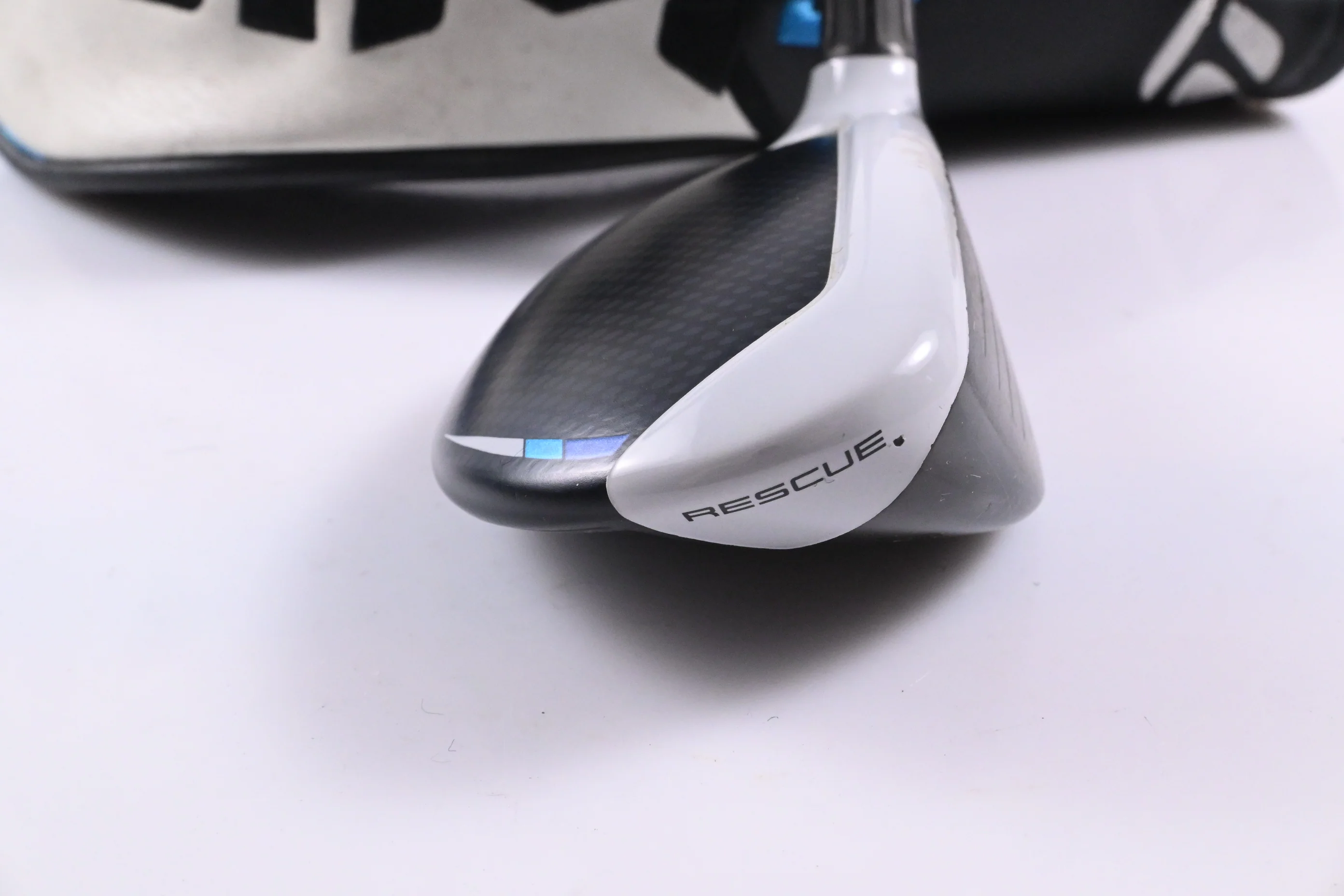 Taylormade SIM2 Max #3 Hybrid / 19 Degree / Stiff Flex Fujikura Ventus Blue 7 - Image 3