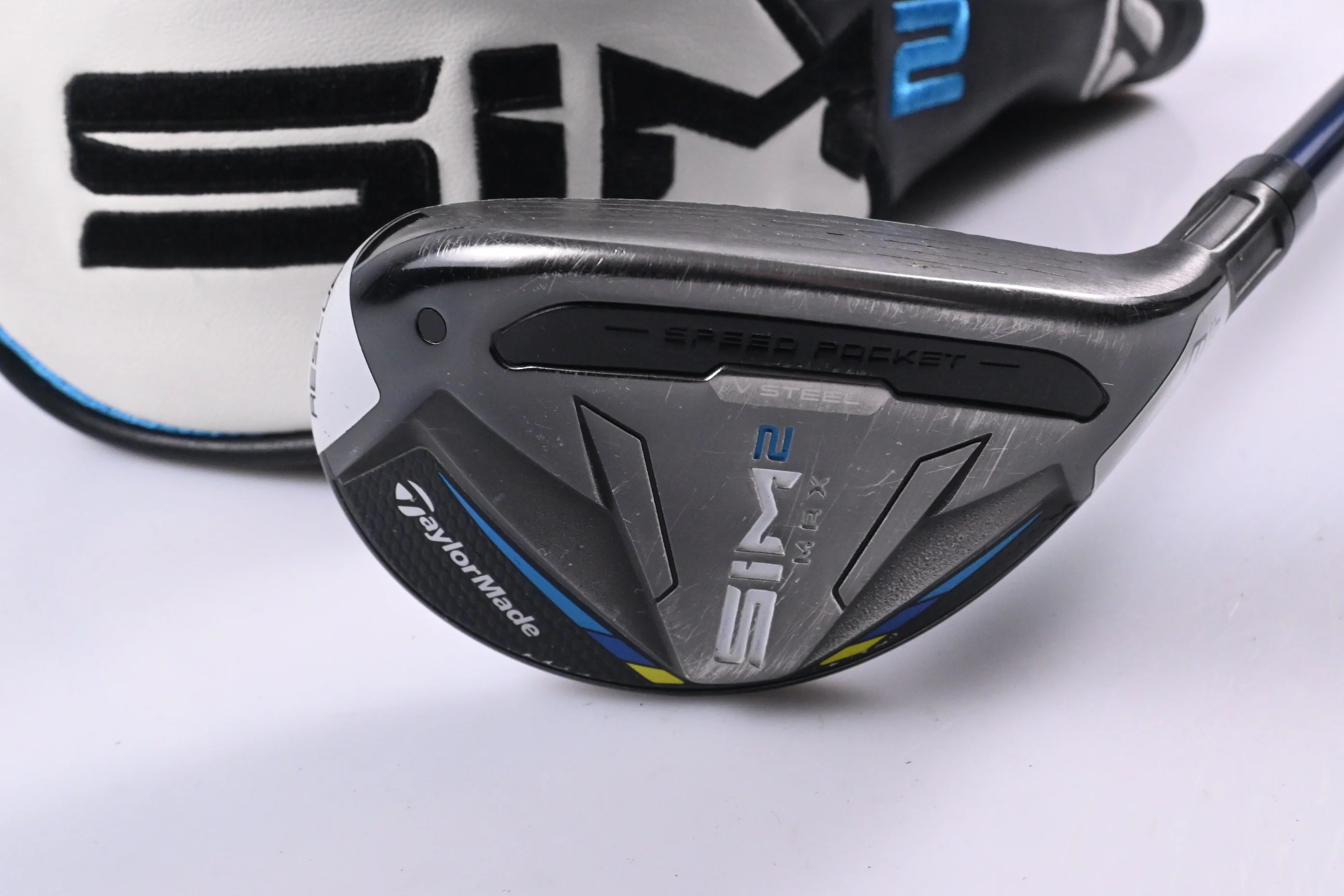 Taylormade SIM2 Max #3 Hybrid / 19 Degree / Stiff Flex Ventus Blue 7 Shaft - Image 2