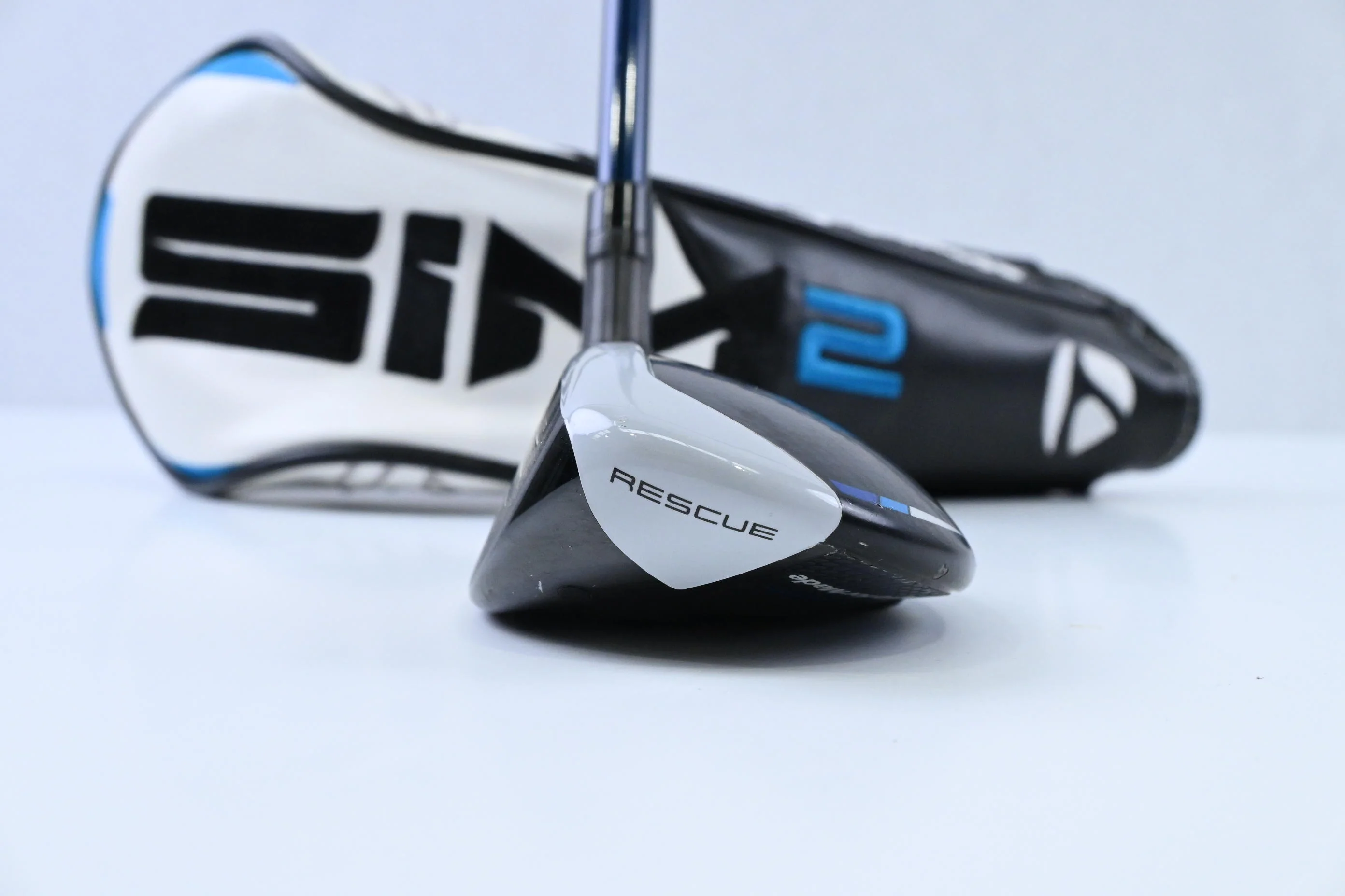 Left Hand Taylormade SIM2 Max #4 Hybrid / 22 Degree / Regular Flex Ventus Blue 6 - Image 3
